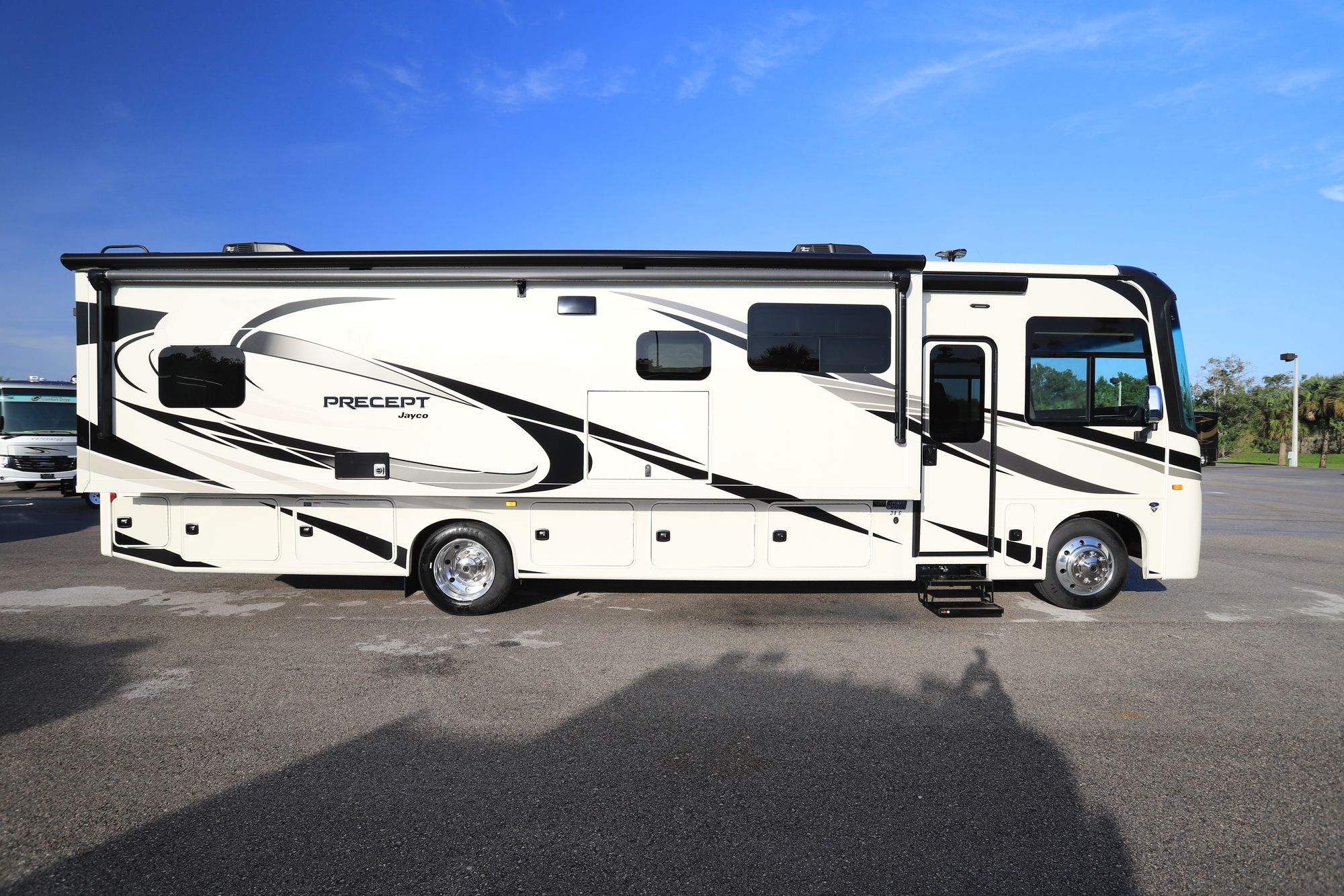 New 2021 Jayco Precept 34G Class A  For Sale