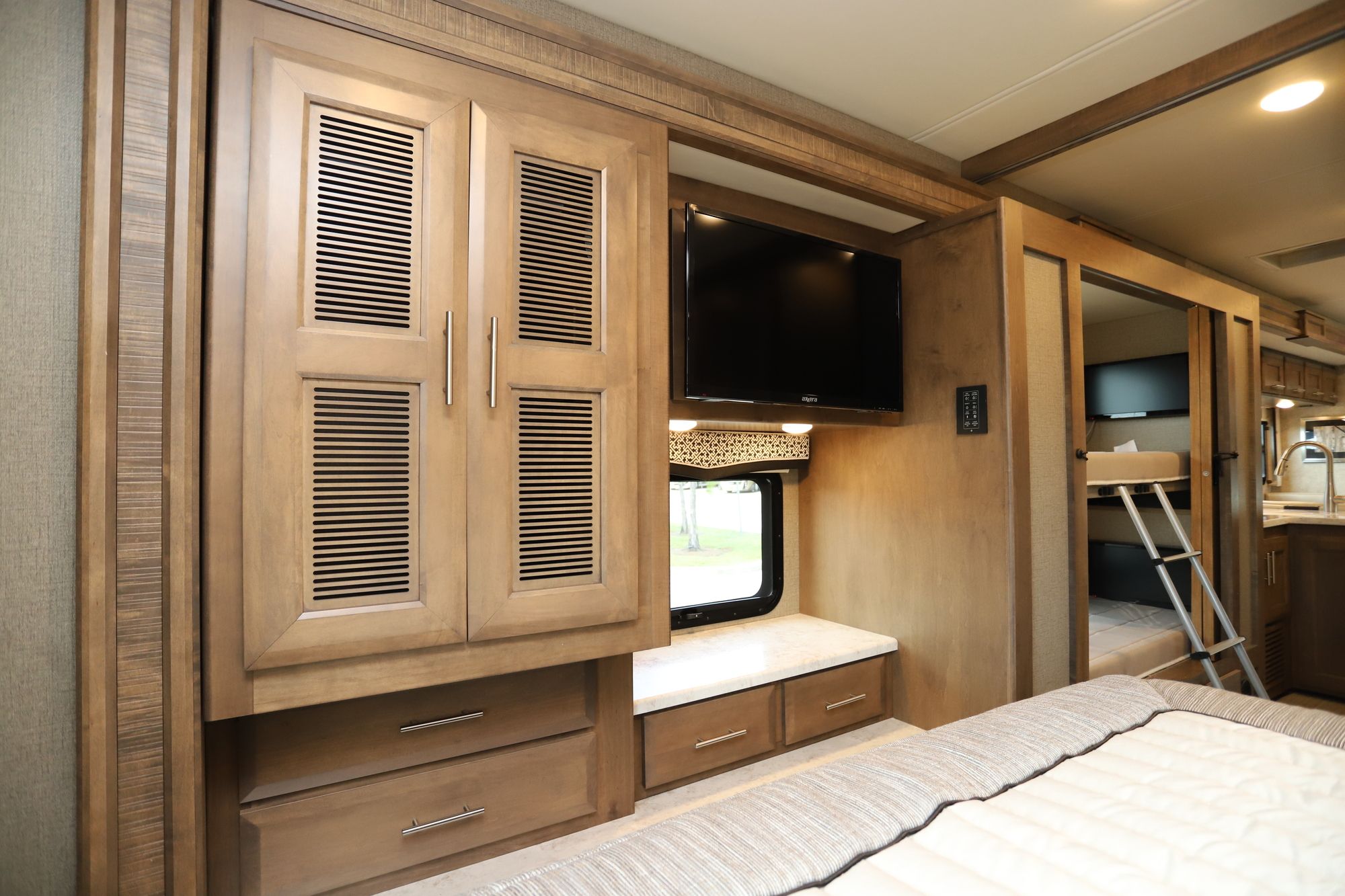 New 2021 Thor Magnitude RB34 Class C  For Sale