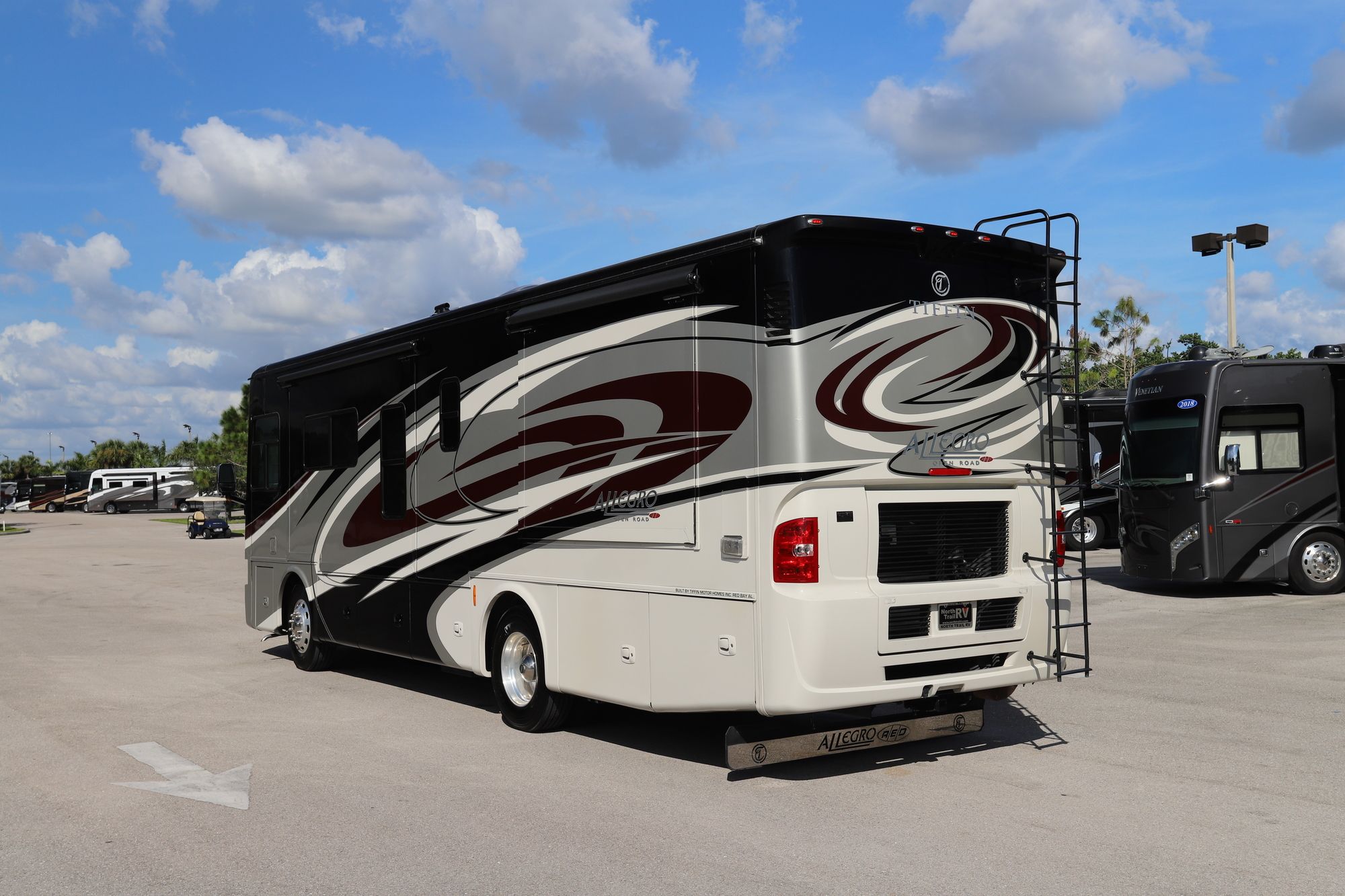 Used 2016 Tiffin Motor Homes Allegro Red 33AA Class A  For Sale