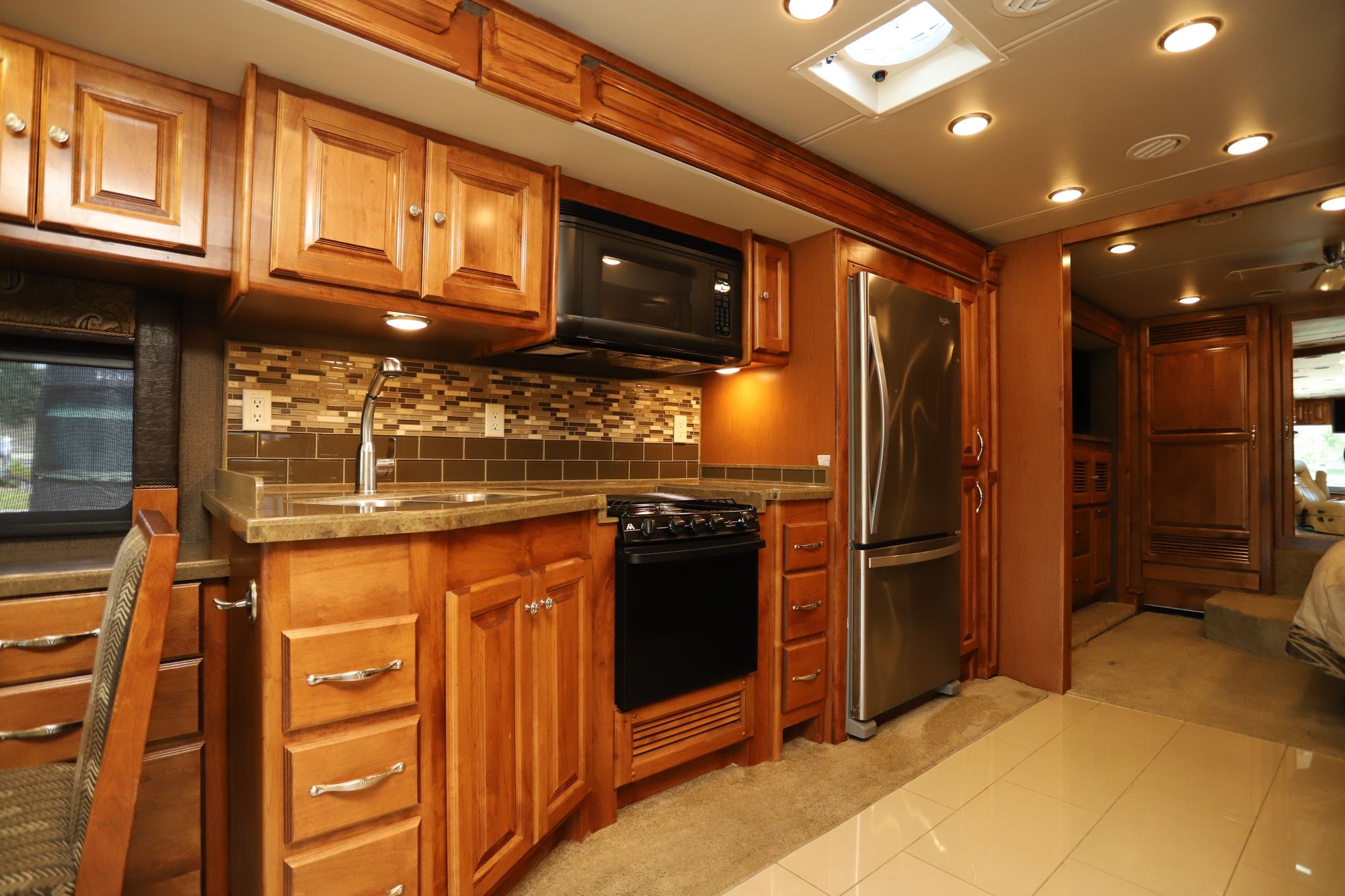 Used 2016 Tiffin Motor Homes Allegro Red 33AA Class A  For Sale