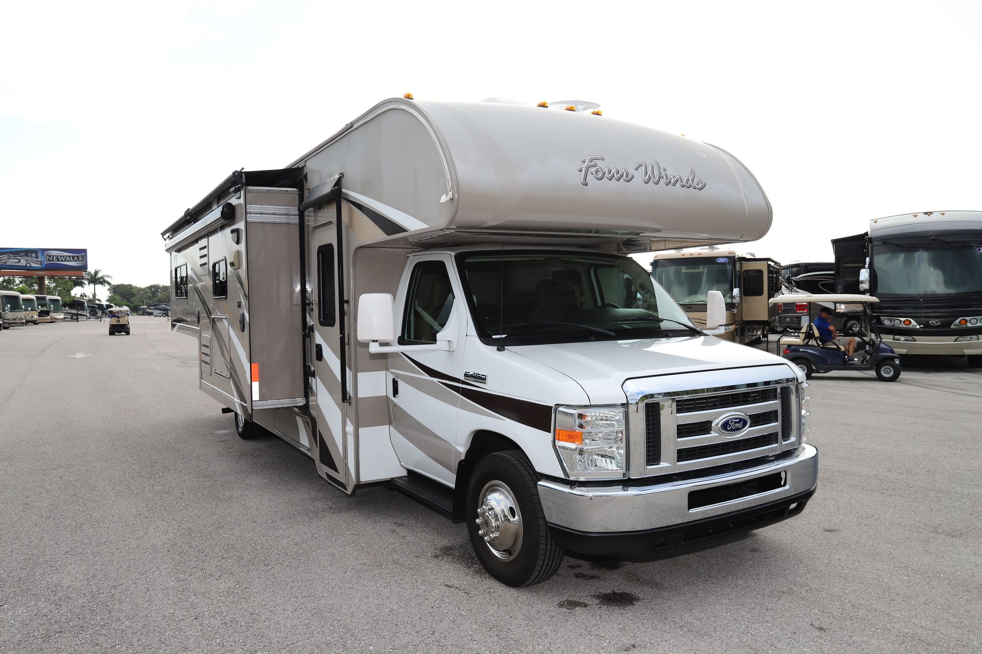 Used 2015 Thor Fourwinds 28Z Class C  For Sale