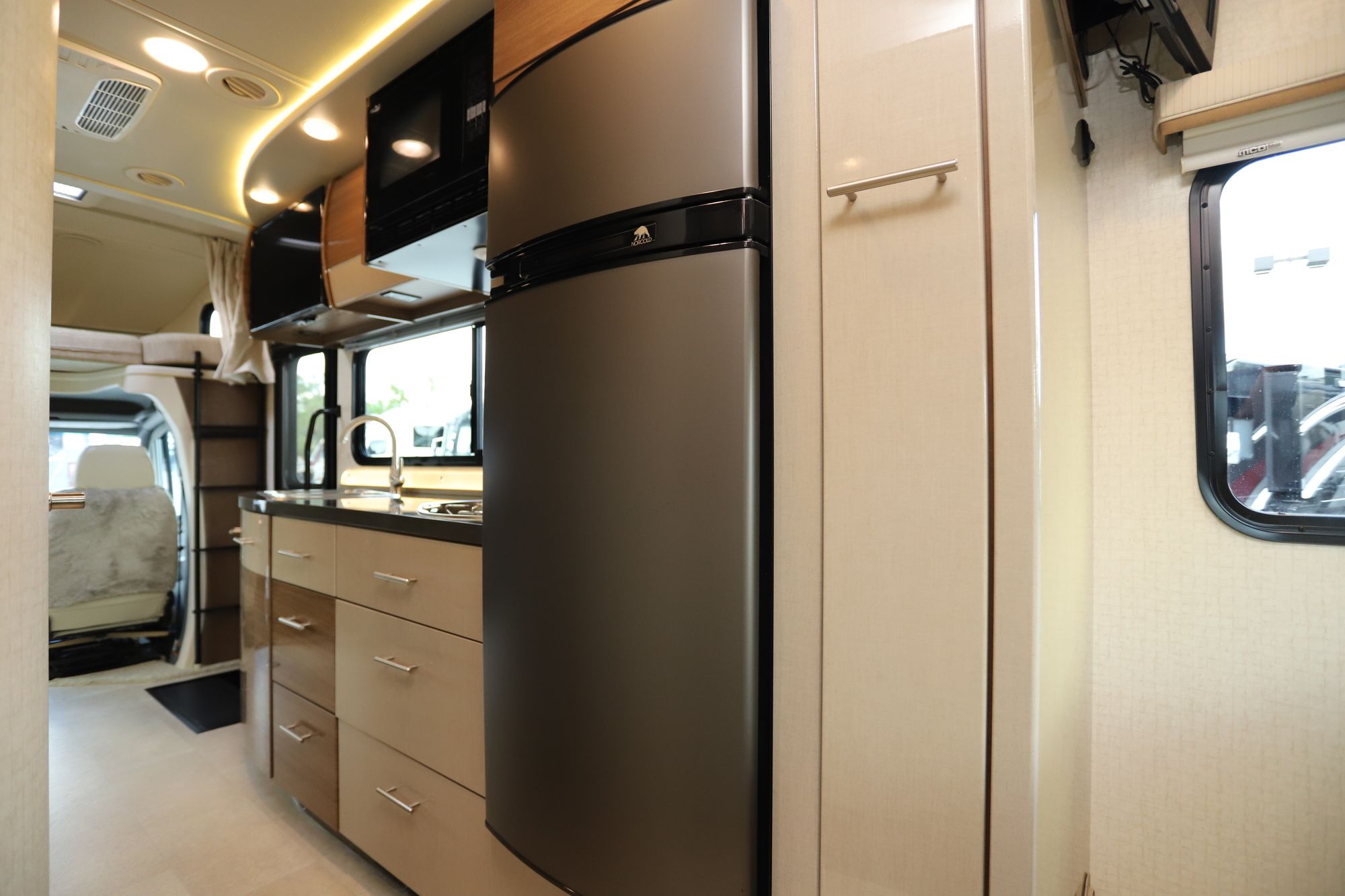 Used 2015 Itasca Navion 24G Class C  For Sale