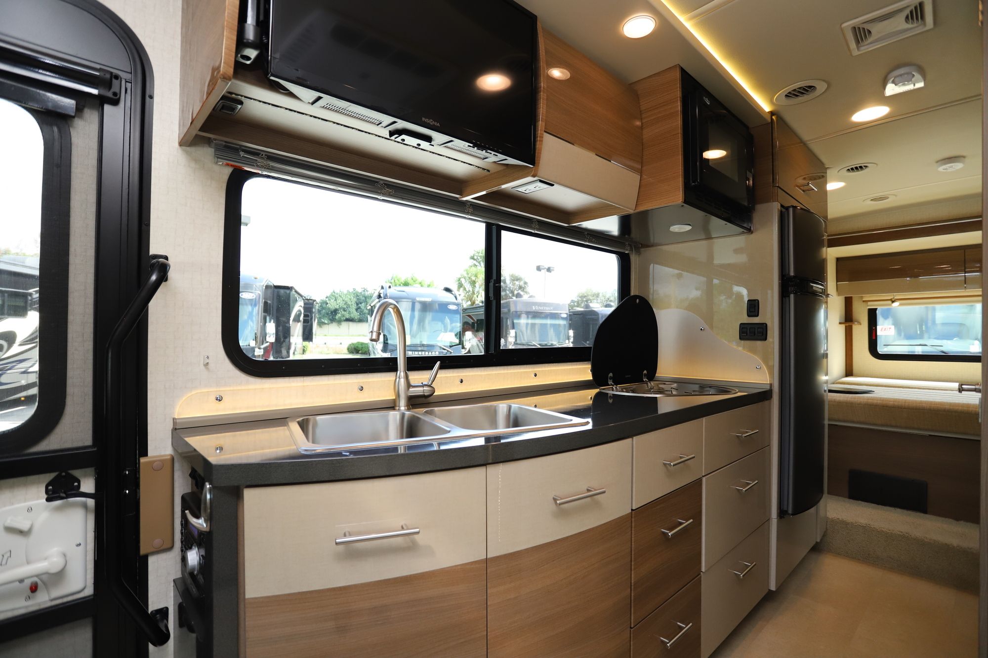 Used 2015 Itasca Navion 24G Class C  For Sale