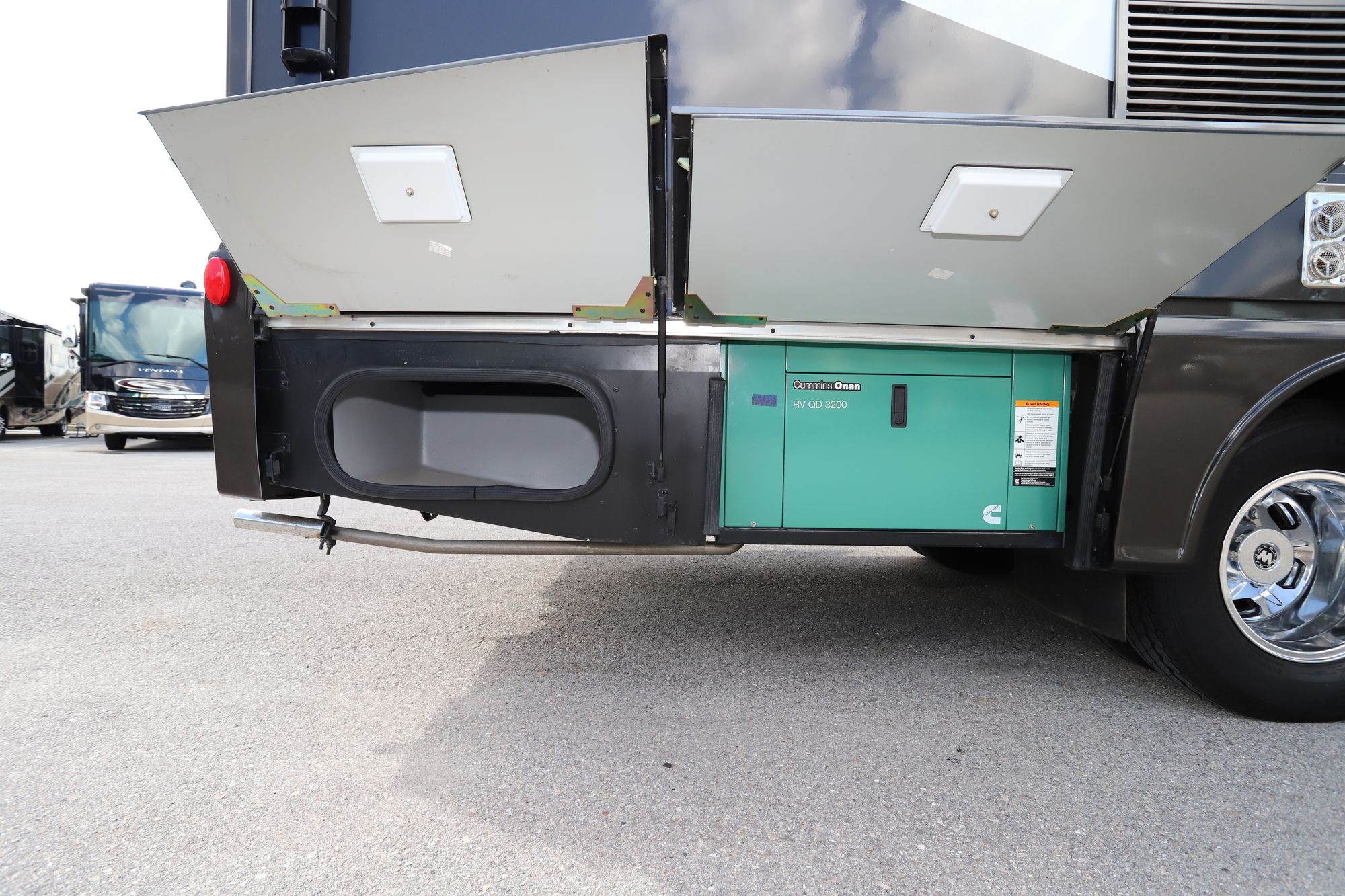 Used 2015 Itasca Navion 24G Class C  For Sale