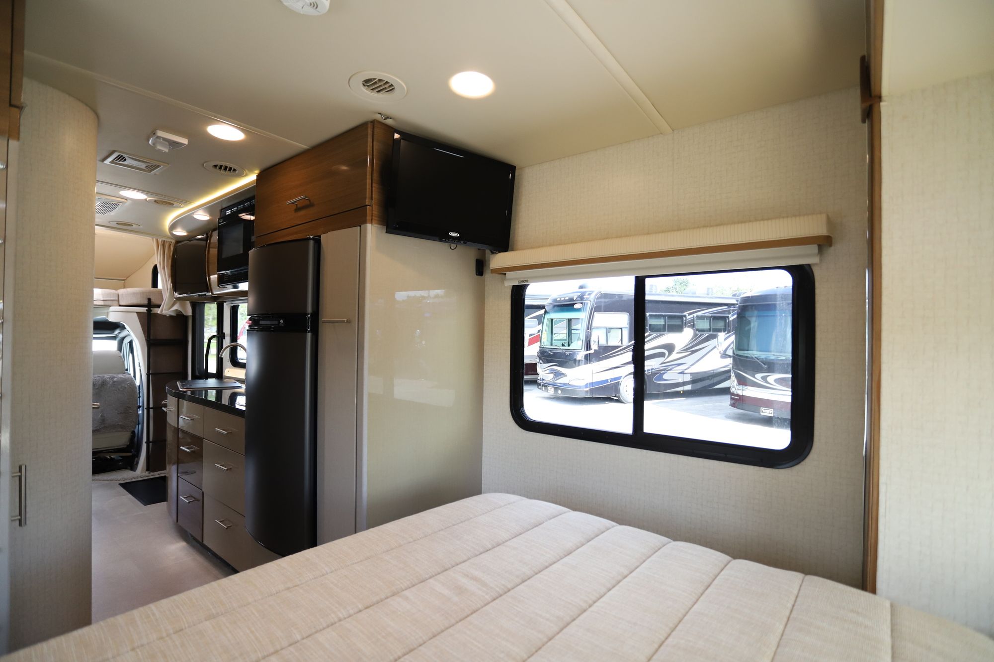 Used 2015 Itasca Navion 24G Class C  For Sale