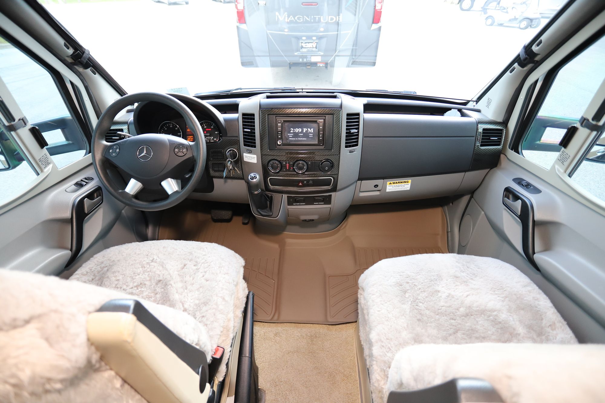 Used 2015 Itasca Navion 24G Class C  For Sale