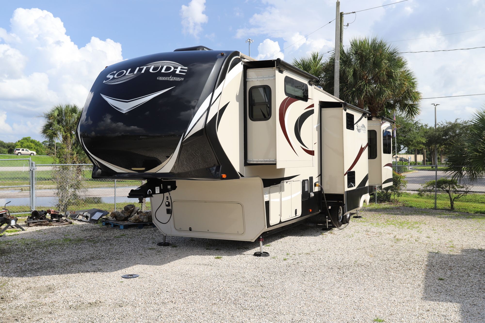 Used 2016 Grand Designe Solitude 38 375RE Fifth Wheel  For Sale