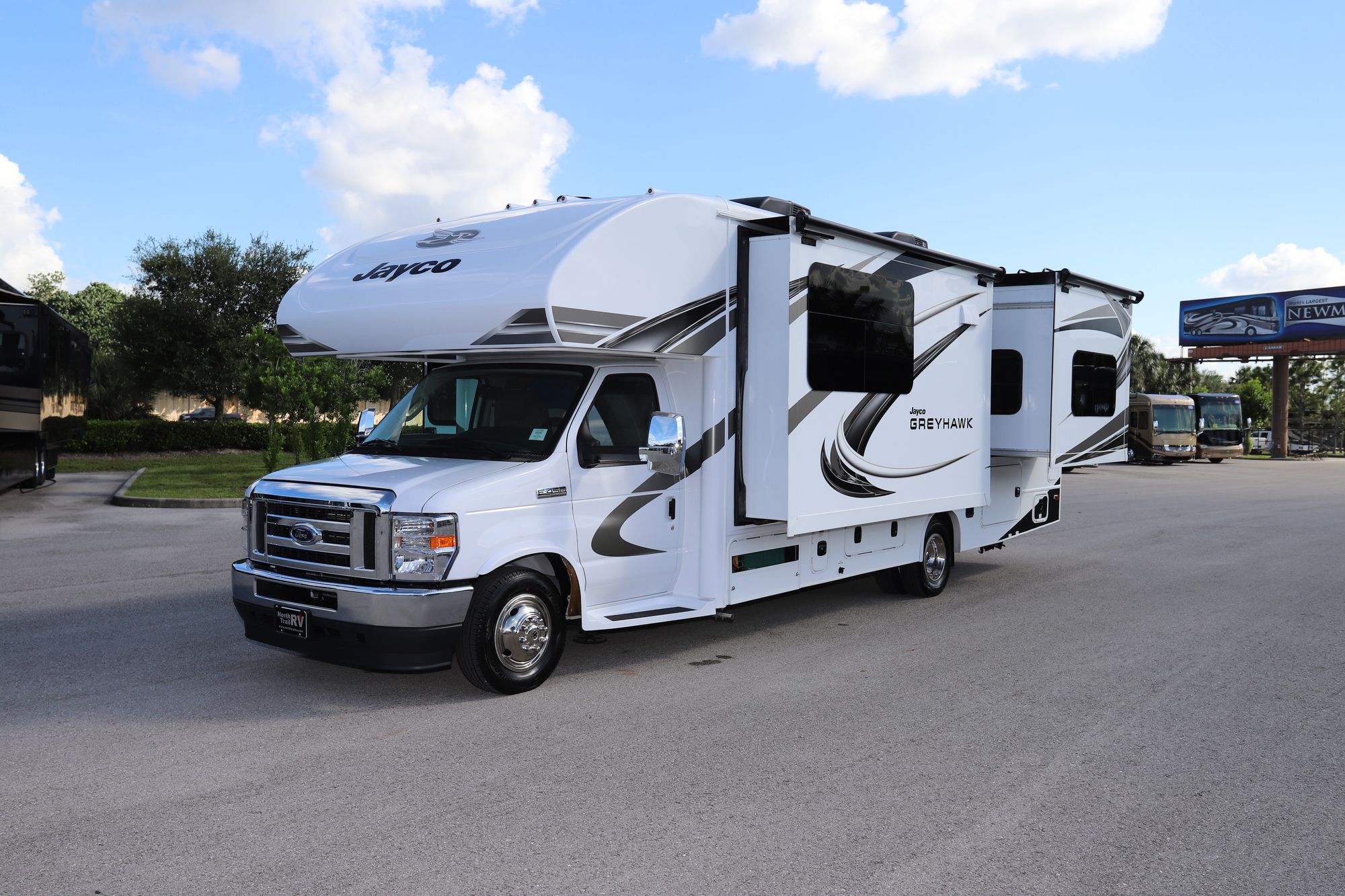 New 2021 Jayco Greyhawk 27U Class C  For Sale