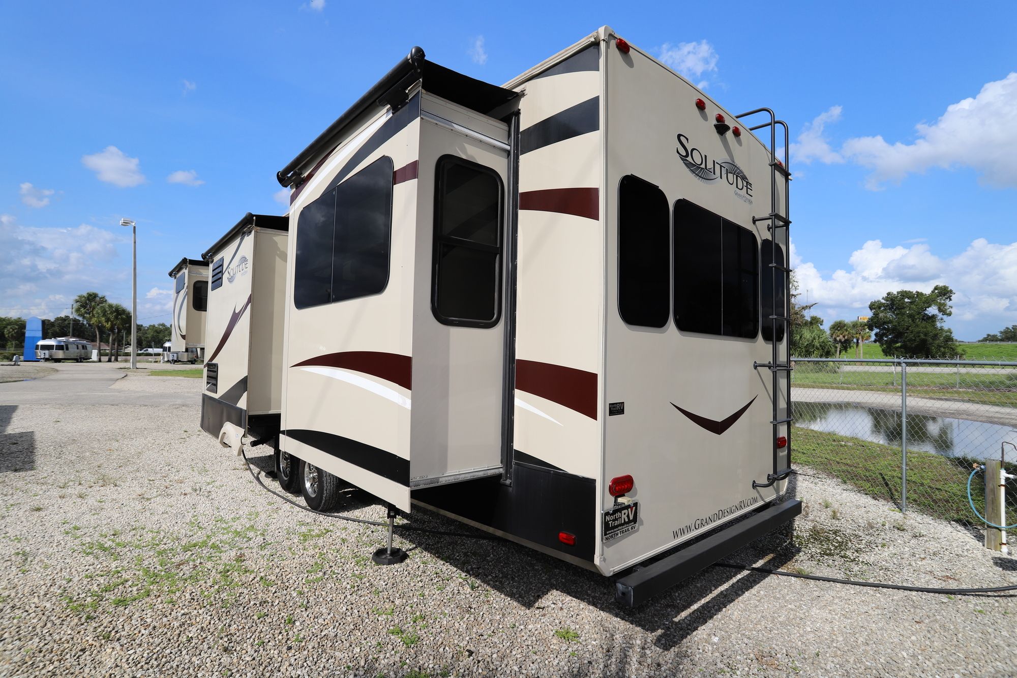 Used 2016 Grand Designe Solitude 38 375RE Fifth Wheel  For Sale