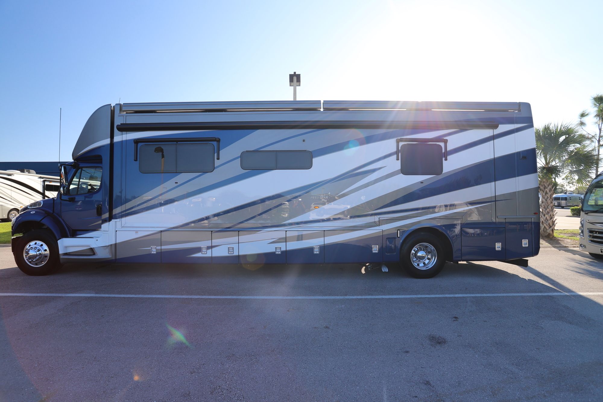 New 2021 Newmar Super Star 4061 Super C  For Sale