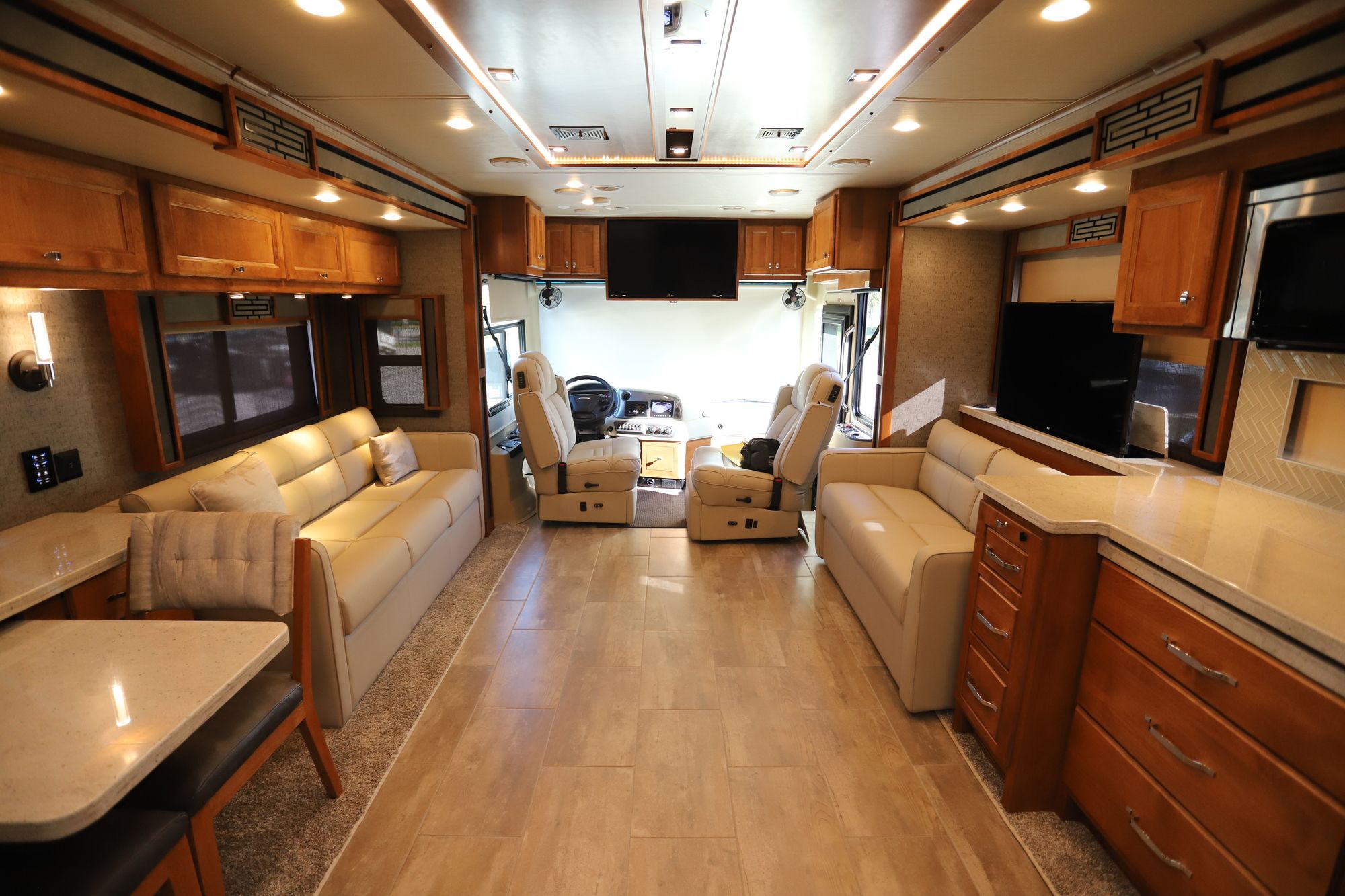 Used 2020 Tiffin Motor Homes Allegro Red 37BA Class A  For Sale