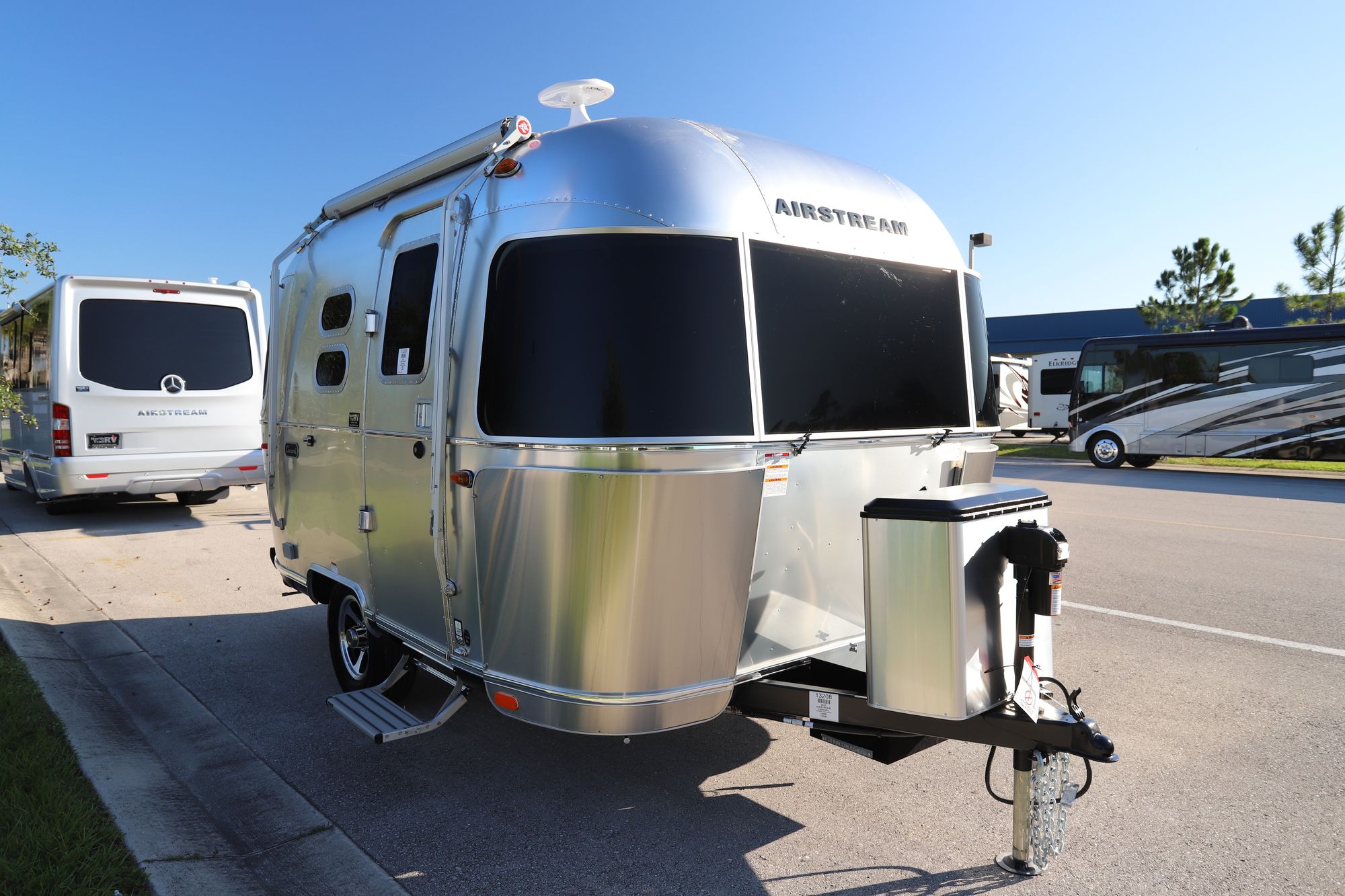 New 2021 Airstream Caravel 16RB Travel Trailer  For Sale