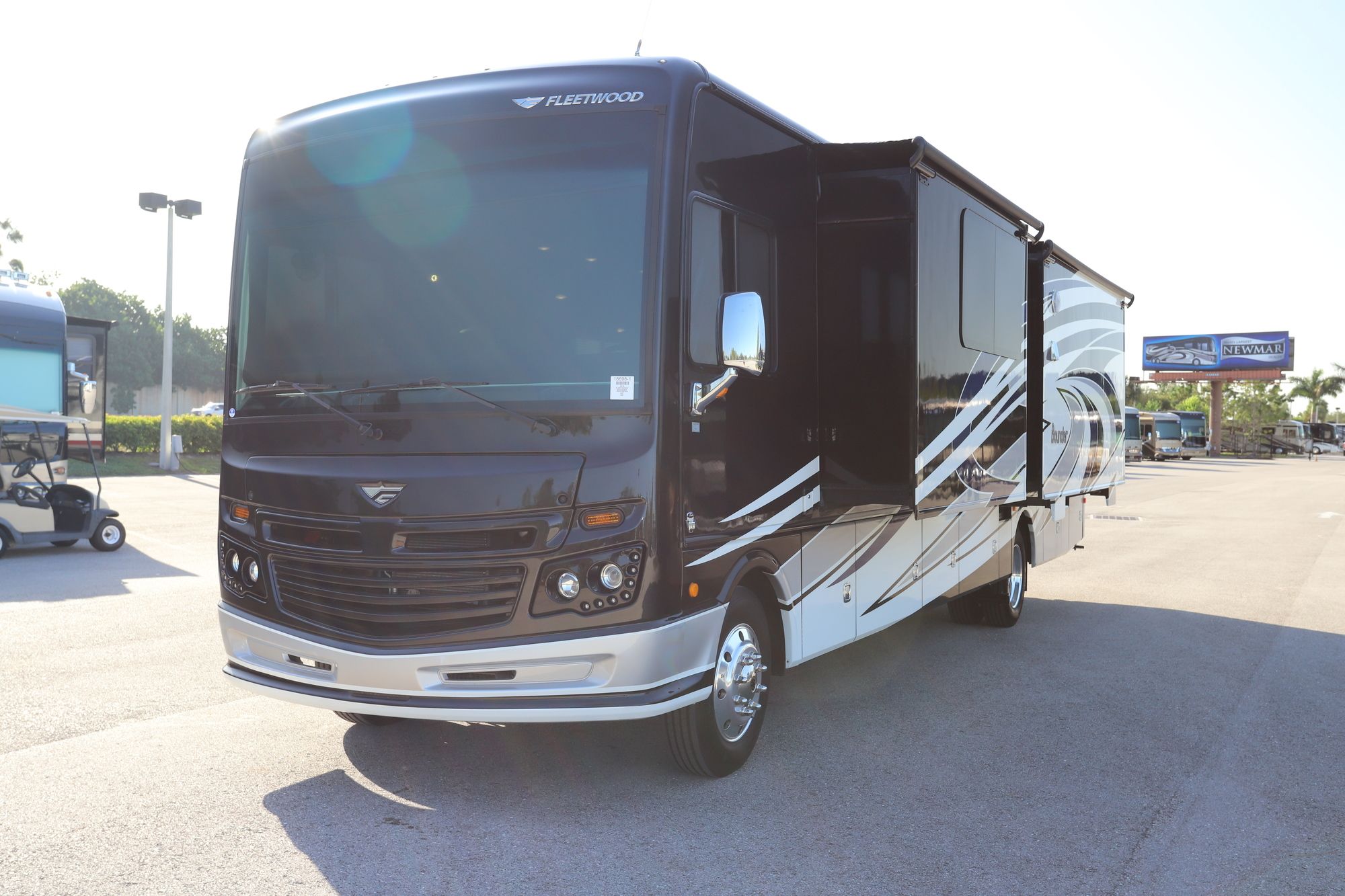 Used 2018 Fleetwood Bounder 35P Class A  For Sale