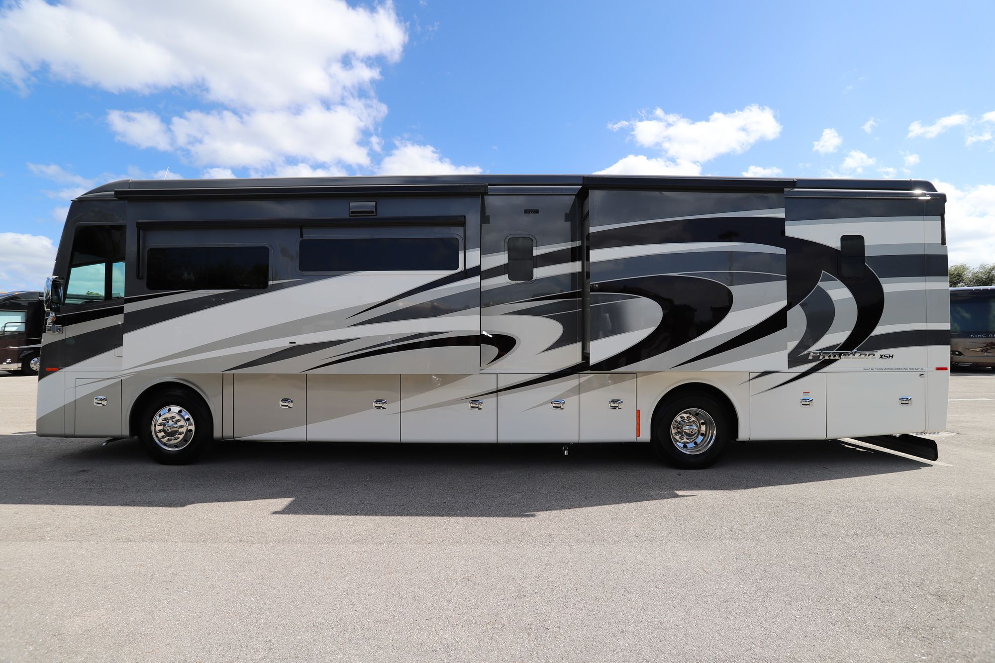 New 2021 Tiffin Motor Homes Phaeton 40IH Class A  For Sale