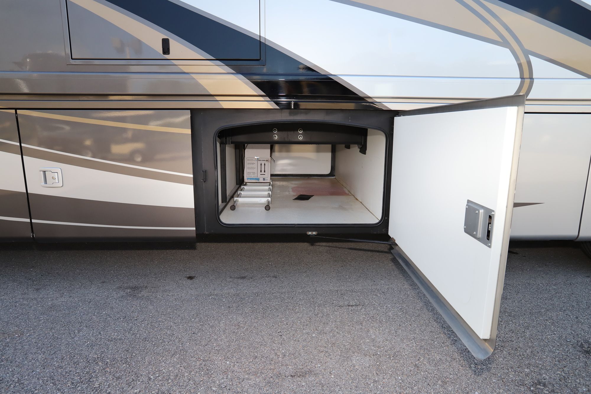 Used 2018 Thor Aria 3901 Class A  For Sale