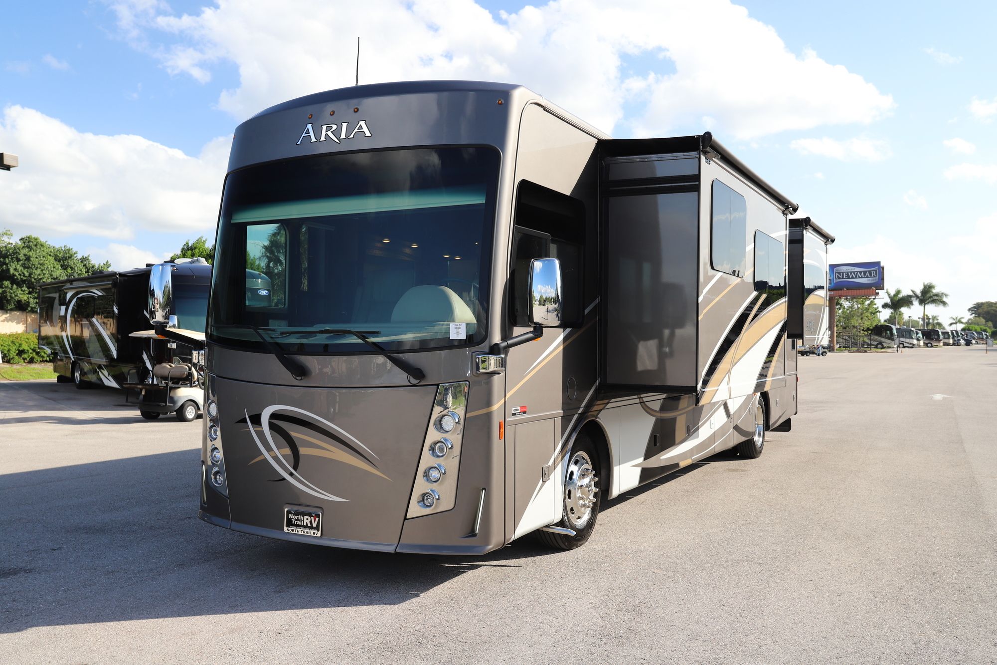 Used 2018 Thor Aria 3901 Class A  For Sale