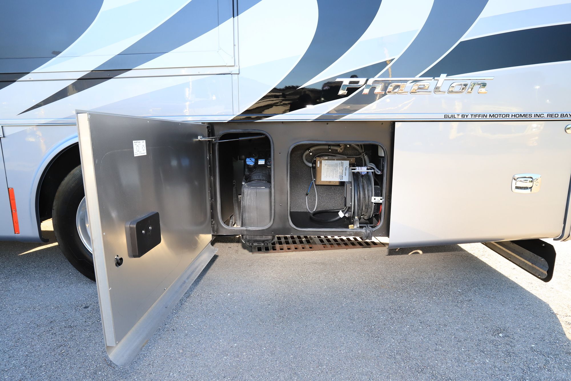 New 2021 Tiffin Motor Homes Phaeton 40QBH Class A  For Sale