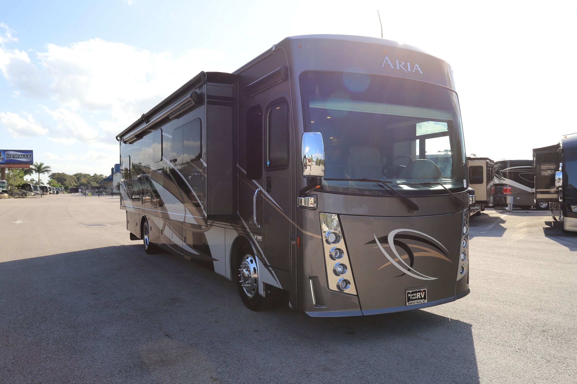 Used 2018 Thor Aria 3901 Class A  For Sale