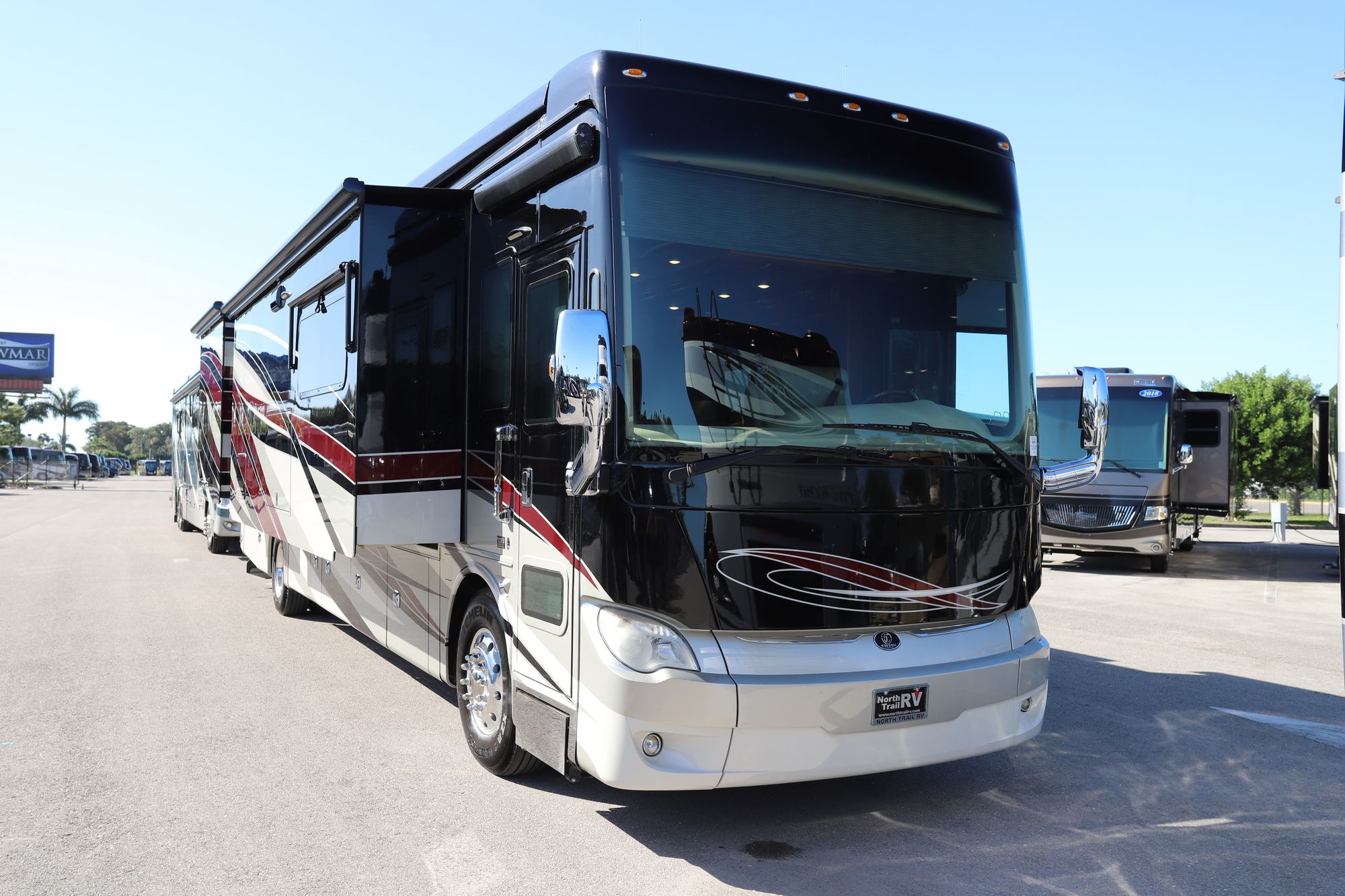 Used 2017 Tiffin Motor Homes Allegro Bus 40AP Class A  For Sale