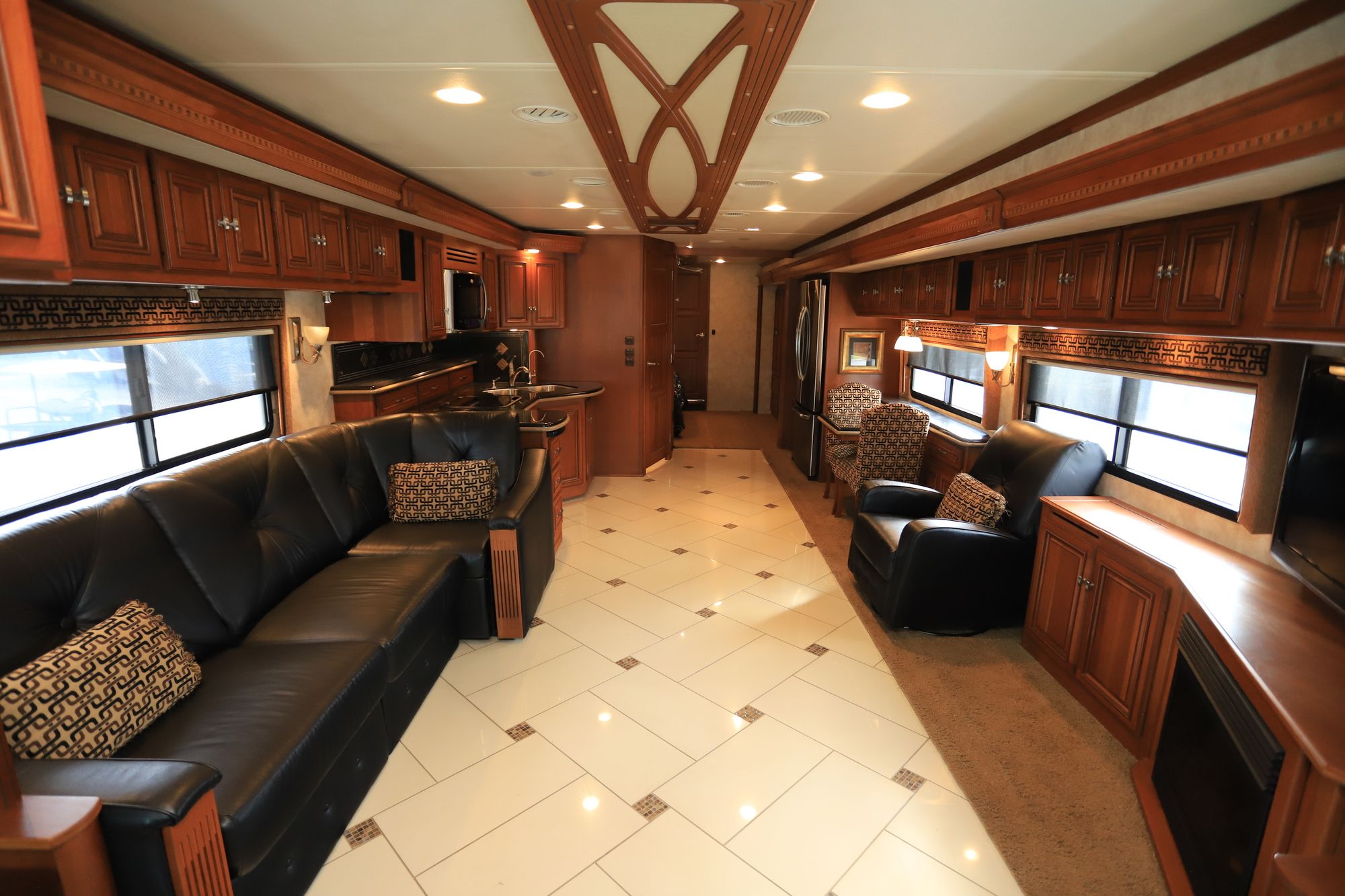 Used 2012 Itasca Ellipse 42QD Class A  For Sale