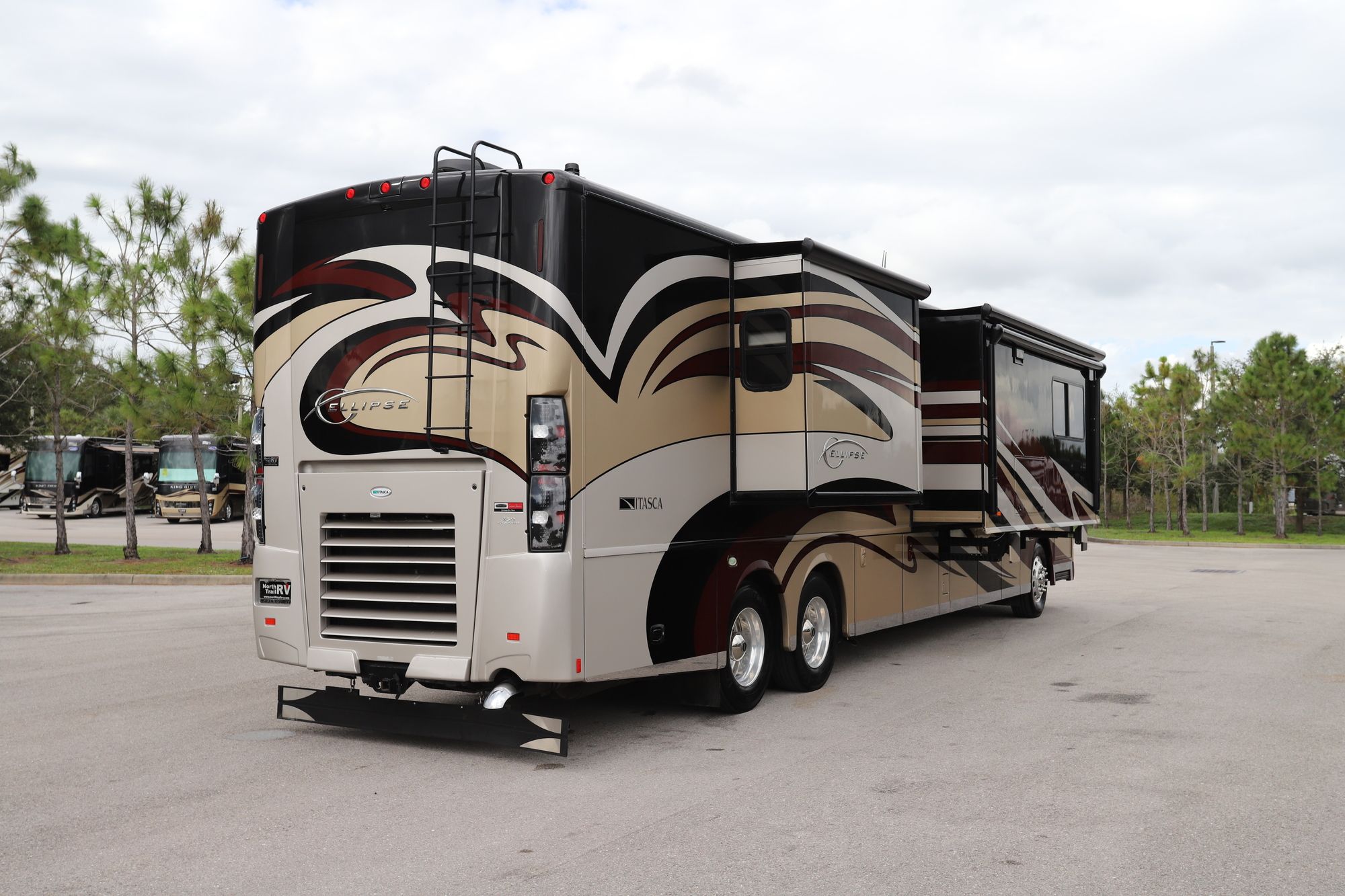 Used 2012 Itasca Ellipse 42QD Class A  For Sale