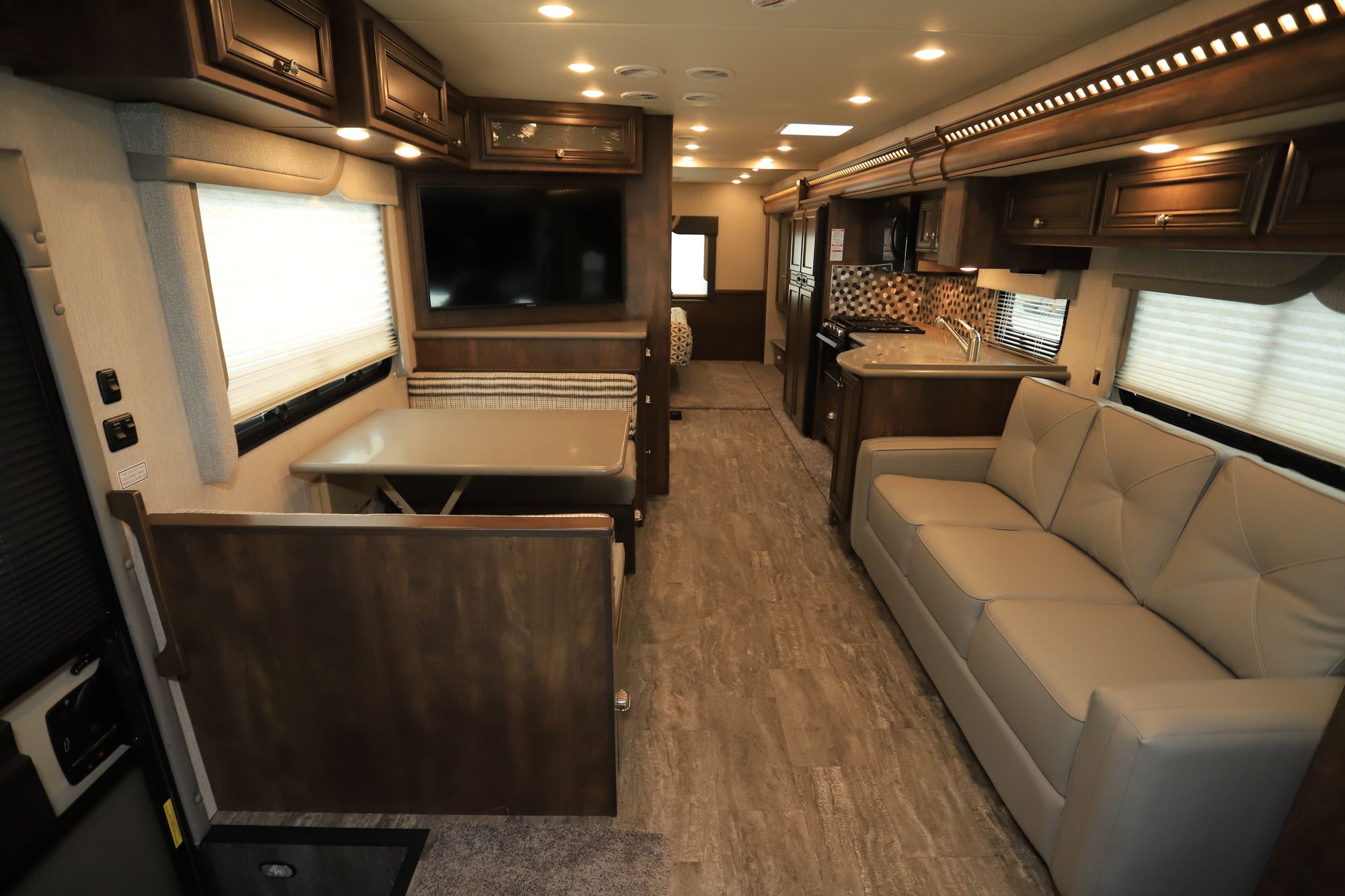 New 2021 Newmar Bay Star Sport 3014 Class A  For Sale