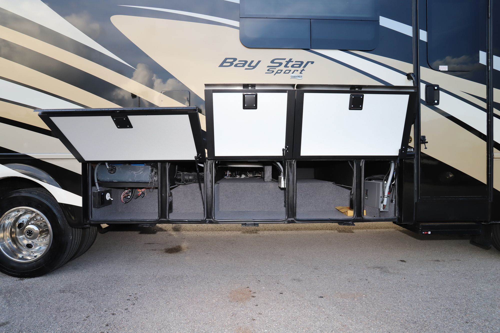 New 2021 Newmar Bay Star Sport 3014 Class A  For Sale