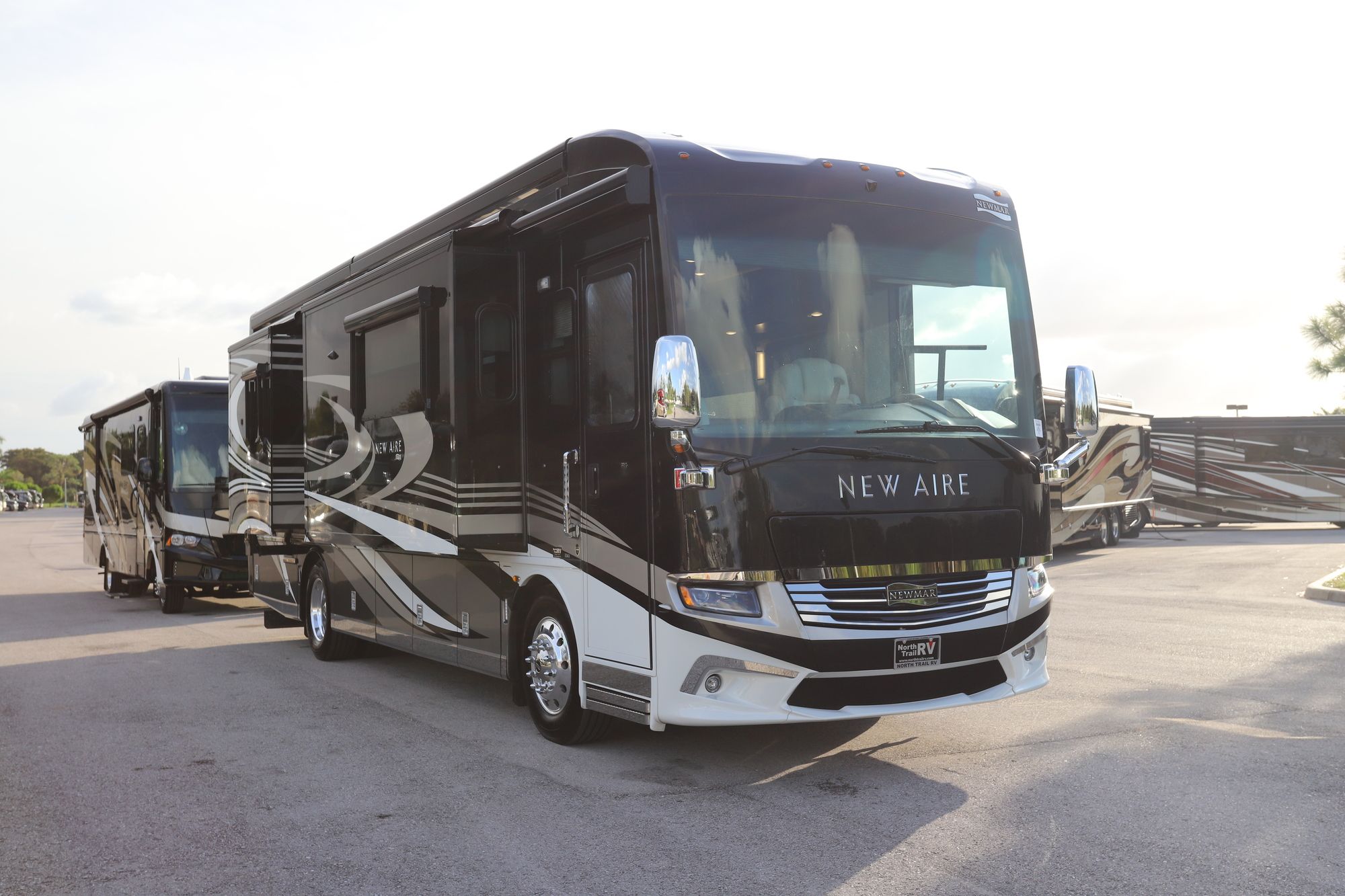 Used 2020 Newmar New Aire 3341 Class A  For Sale