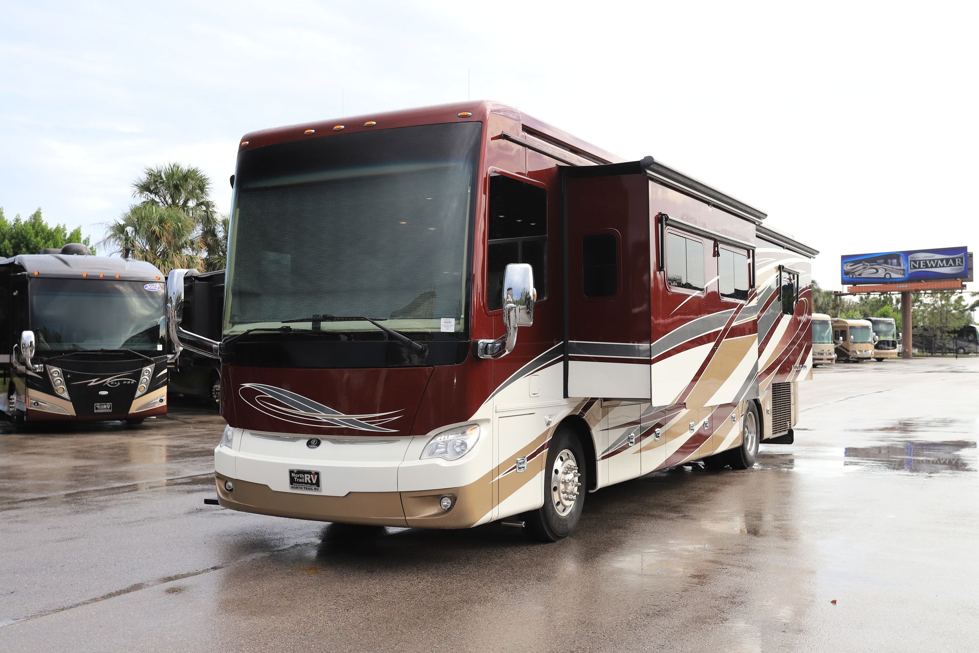 Used 2017 Tiffin Motor Homes Allegro Bus 37AP Class A  For Sale