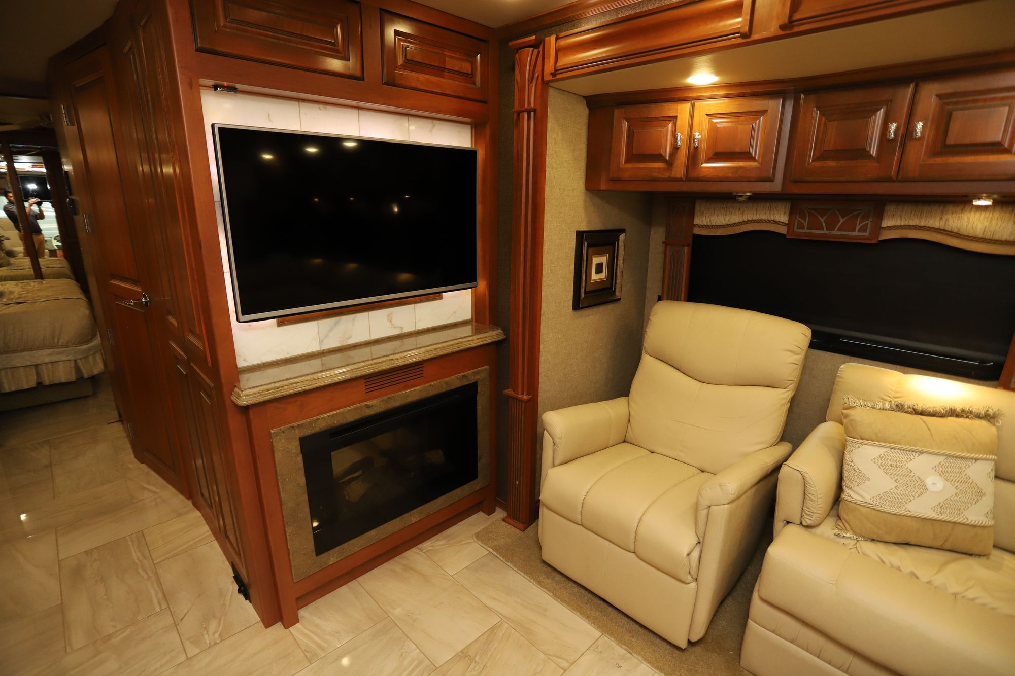 Used 2017 Tiffin Motor Homes Allegro Bus 37AP Class A  For Sale