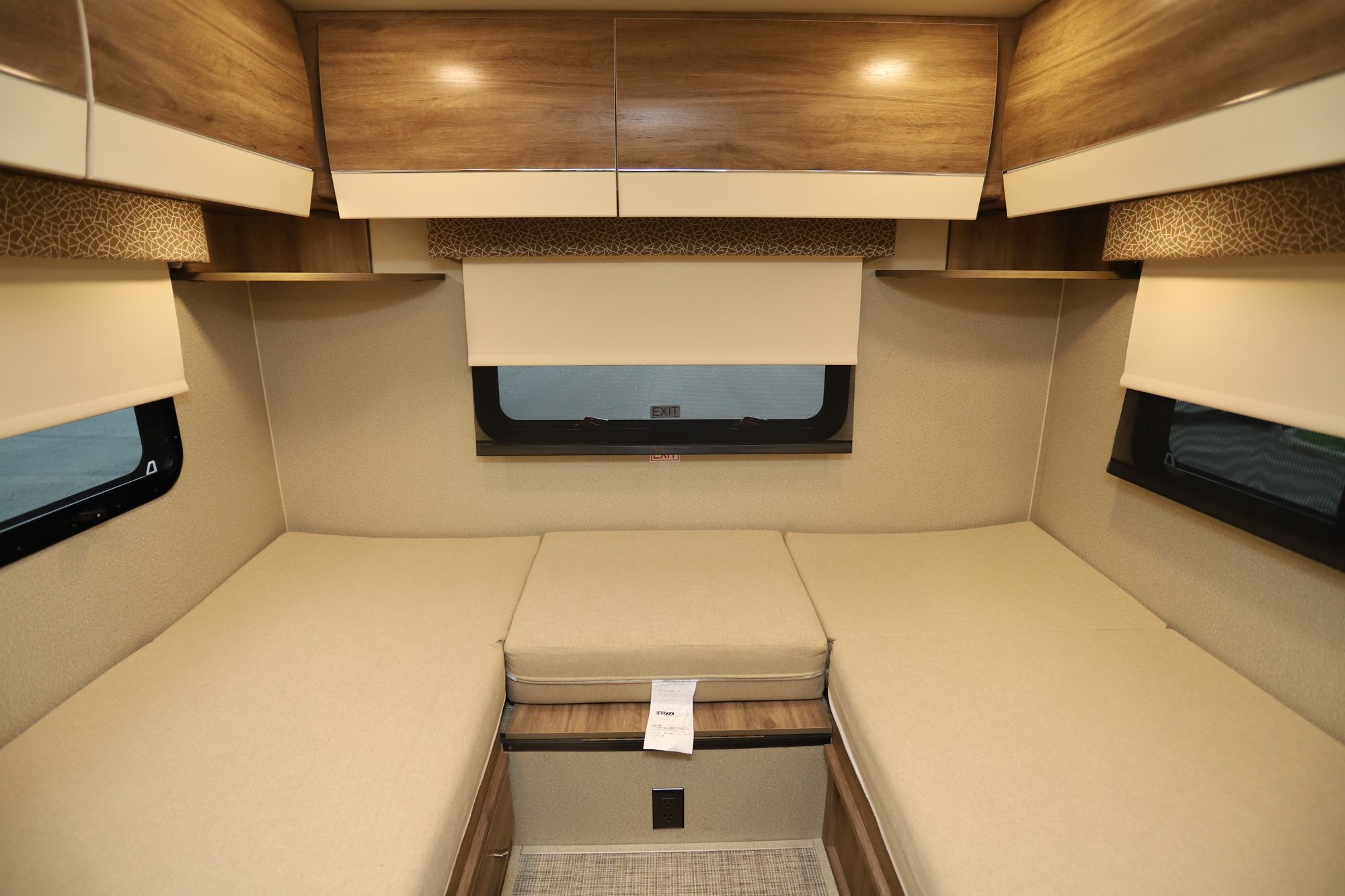 Used 2020 Jayco Melbourne Prestige 24TP Class C  For Sale