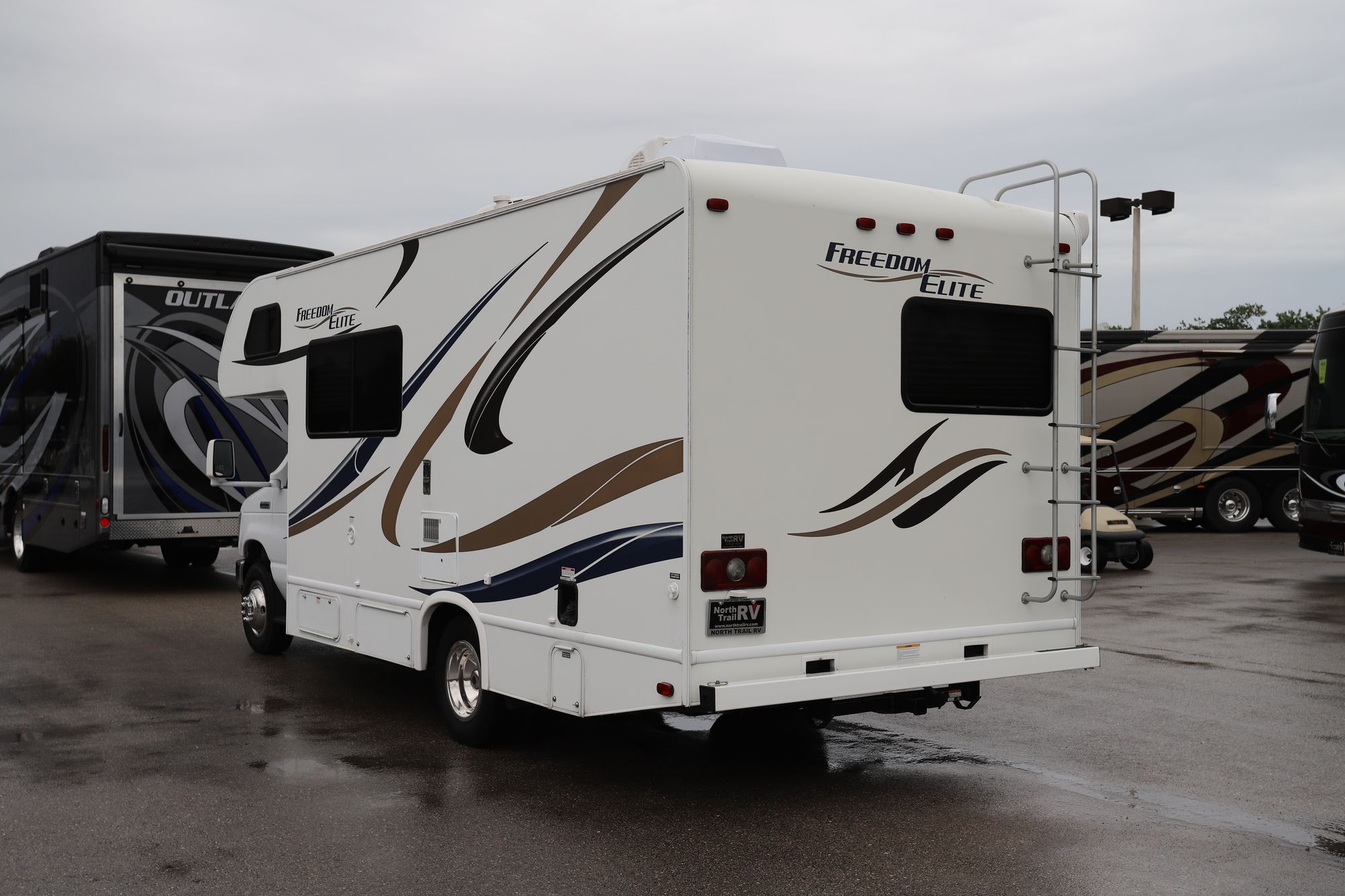 Used 2015 Thor Freedom Elite 22E Class C  For Sale