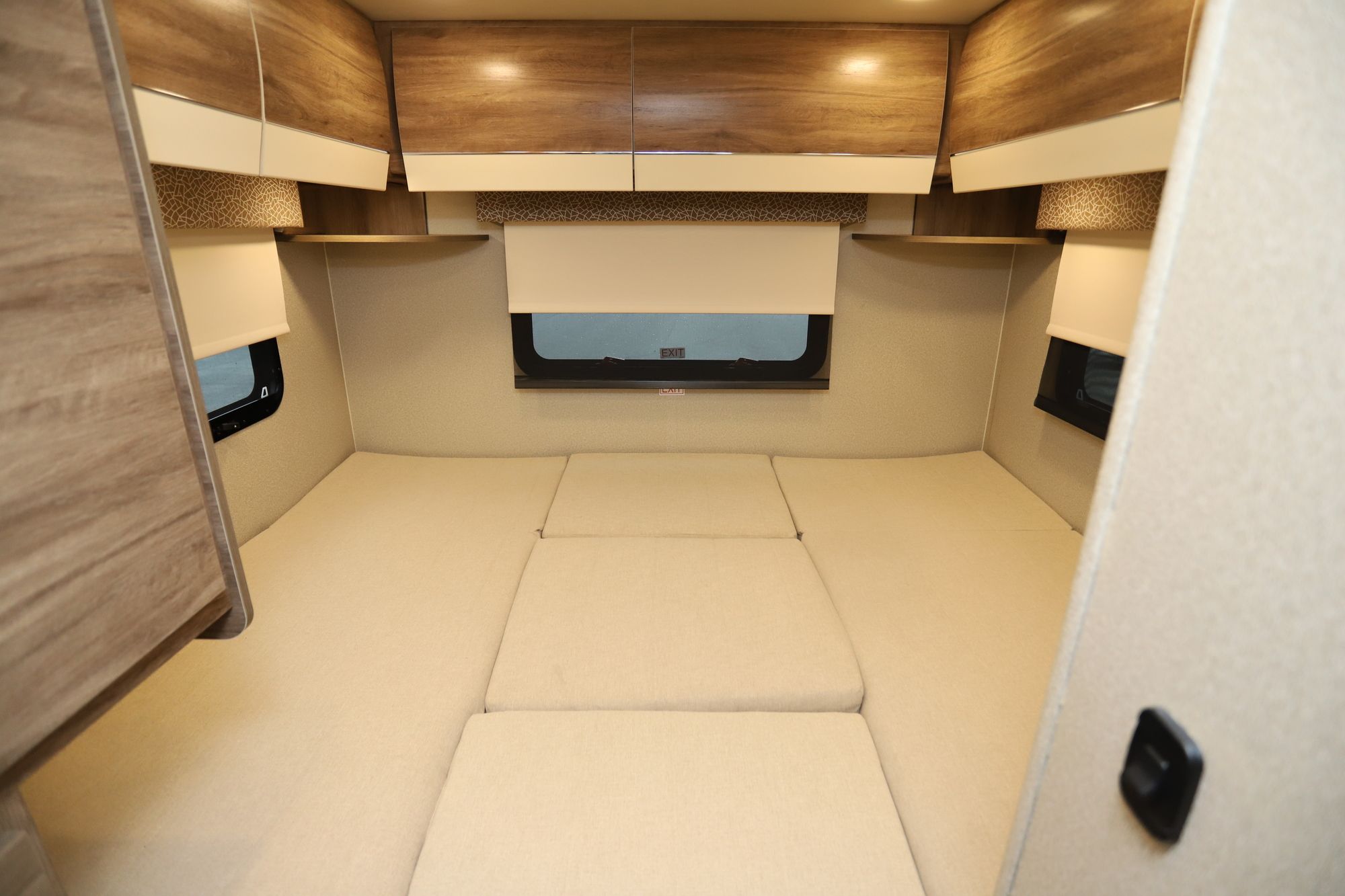 Used 2020 Jayco Melbourne Prestige 24TP Class C  For Sale