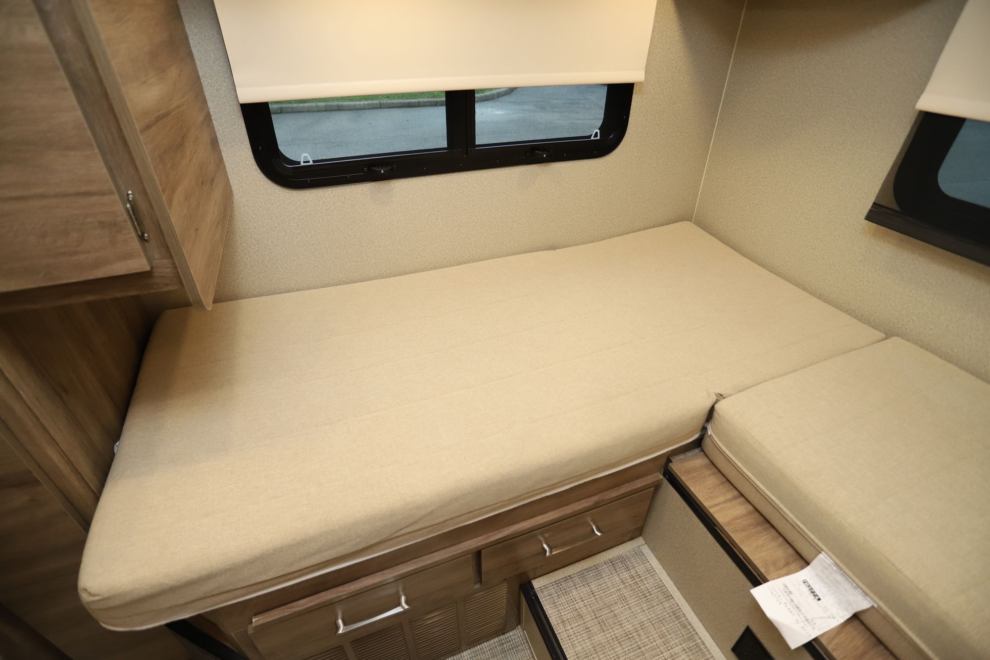 Used 2020 Jayco Melbourne Prestige 24TP Class C  For Sale