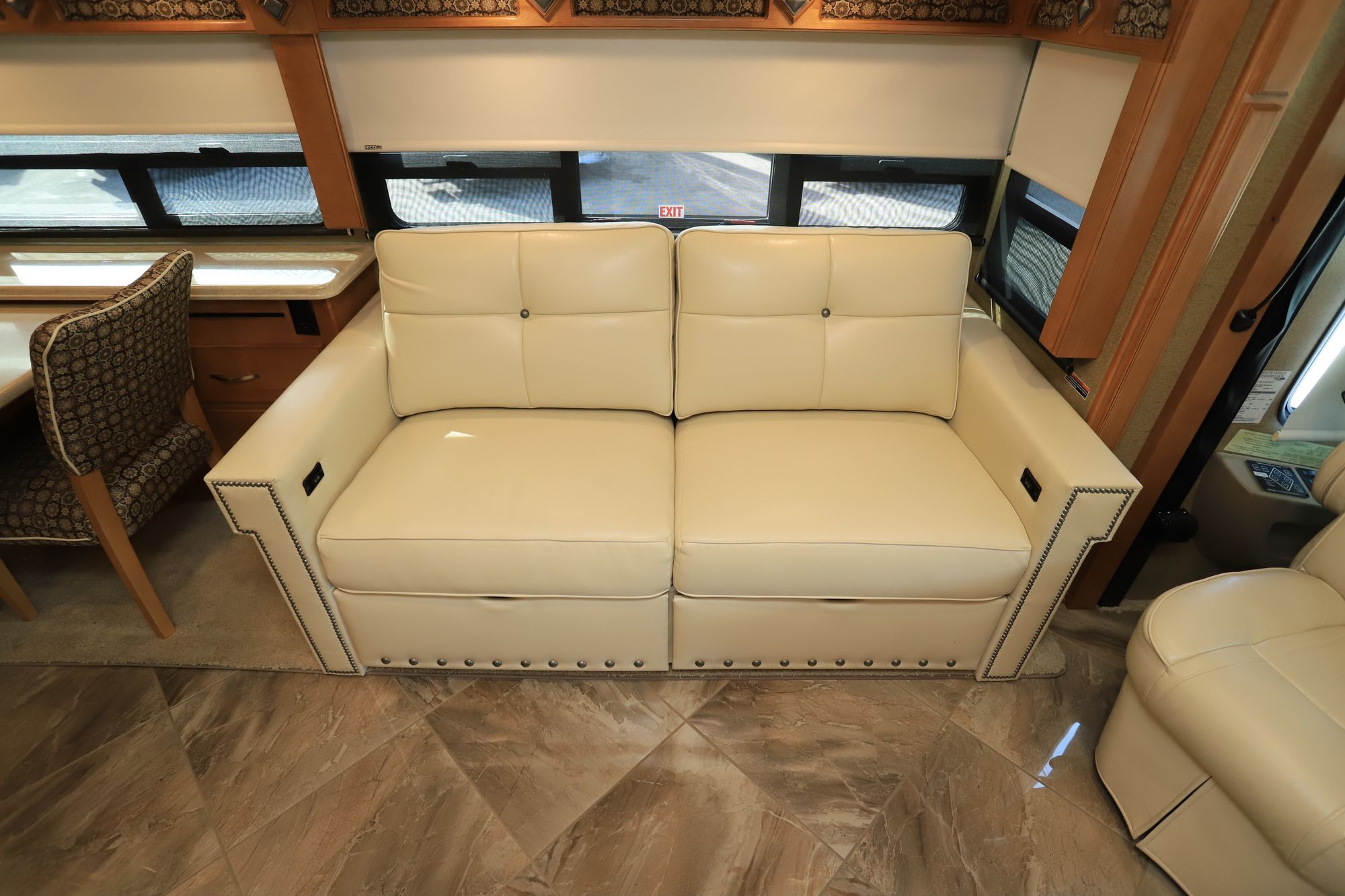 Used 2016 Winnebago Journey 36M Class A  For Sale