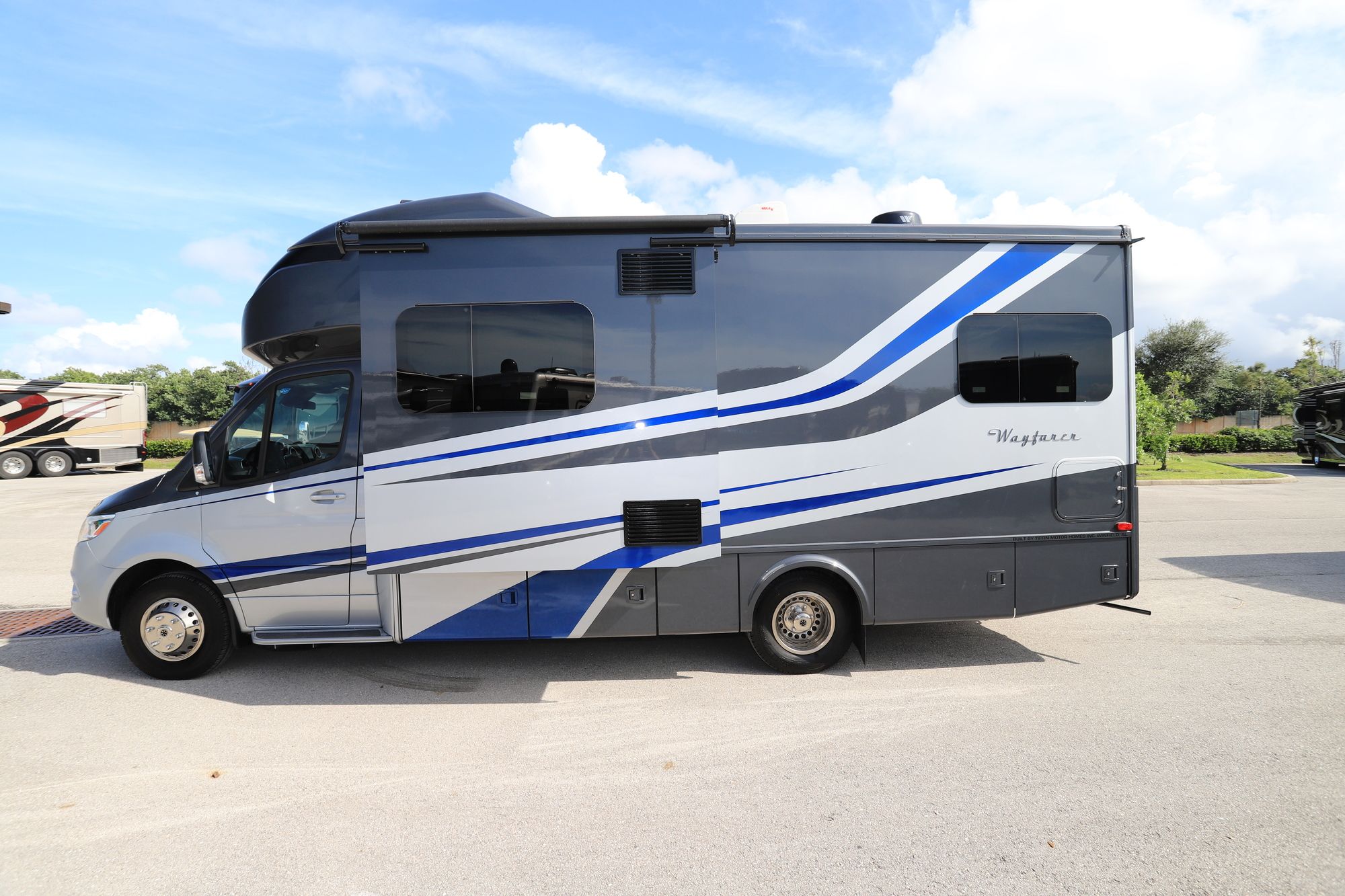 Used 2020 Tiffin Motor Homes Wayfarer 24TW Class C  For Sale