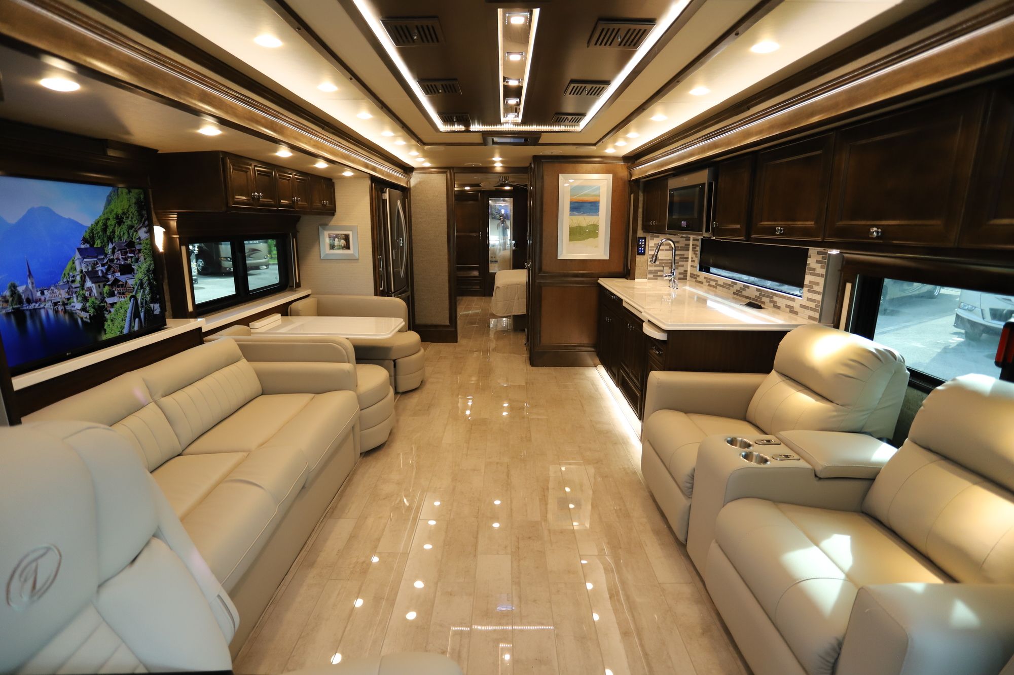 New 2021 Tiffin Motor Homes Phaeton 40IH Class A  For Sale