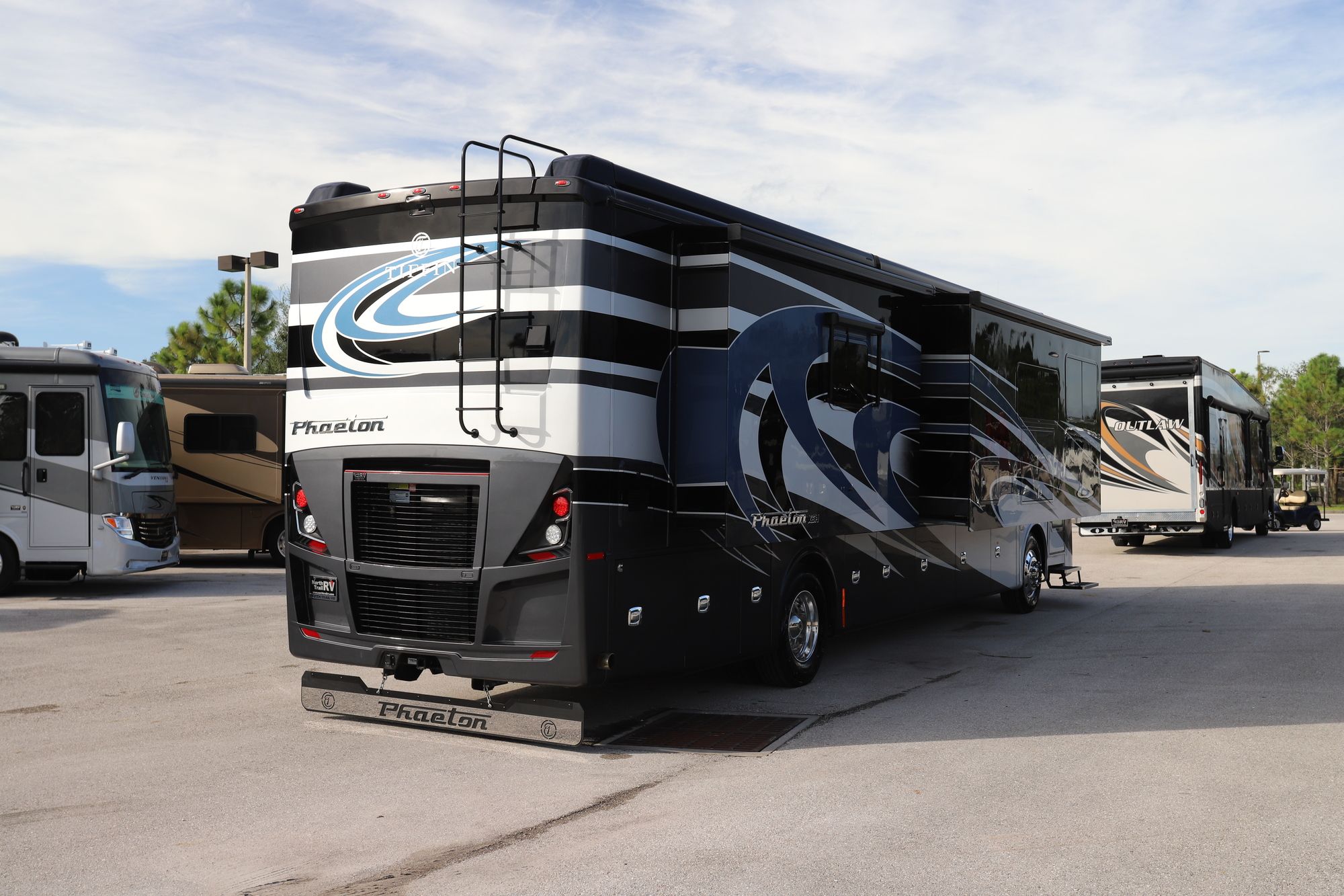 New 2021 Tiffin Motor Homes Phaeton 40IH Class A  For Sale