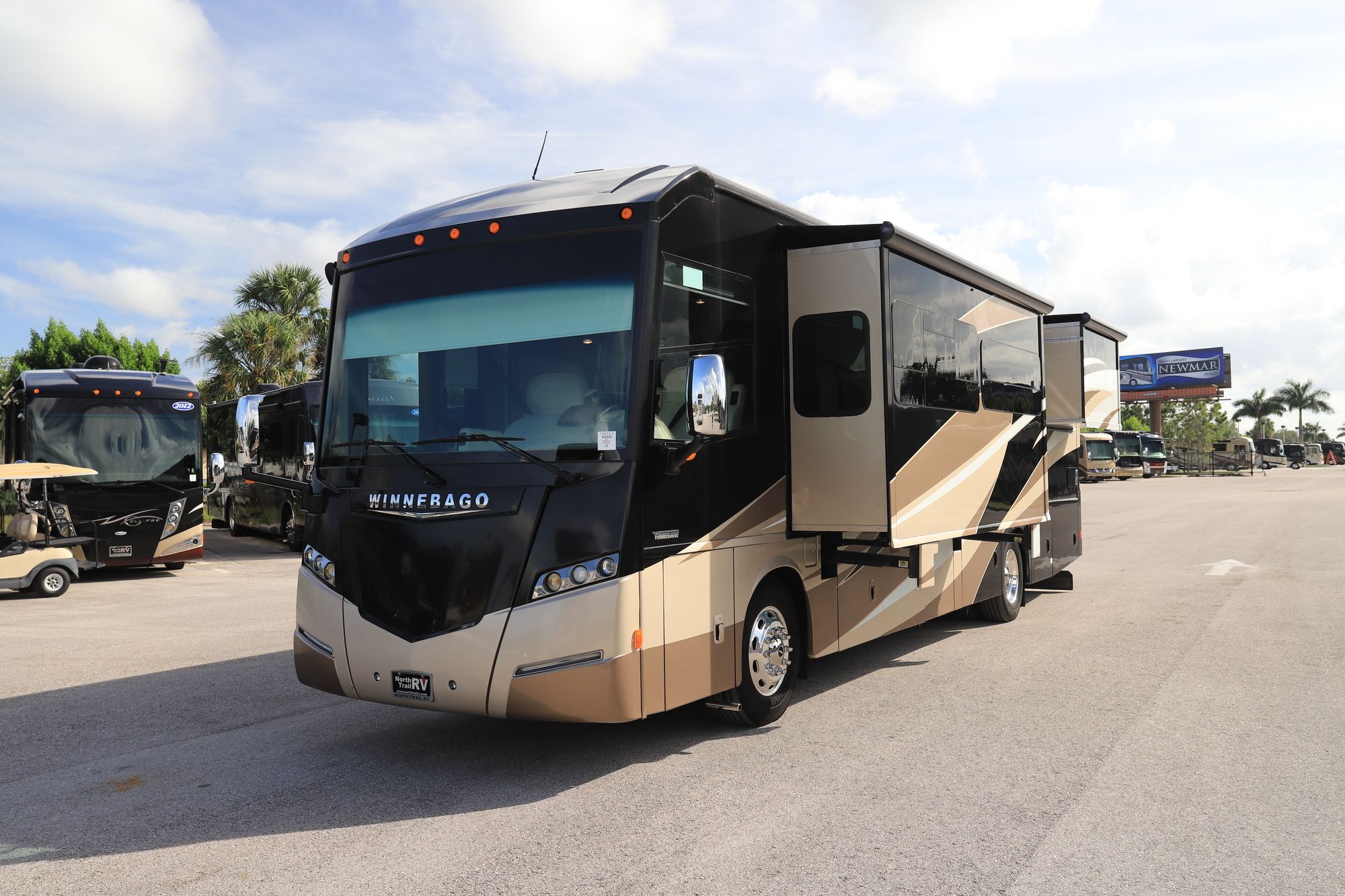 Used 2016 Winnebago Journey 36M Class A  For Sale