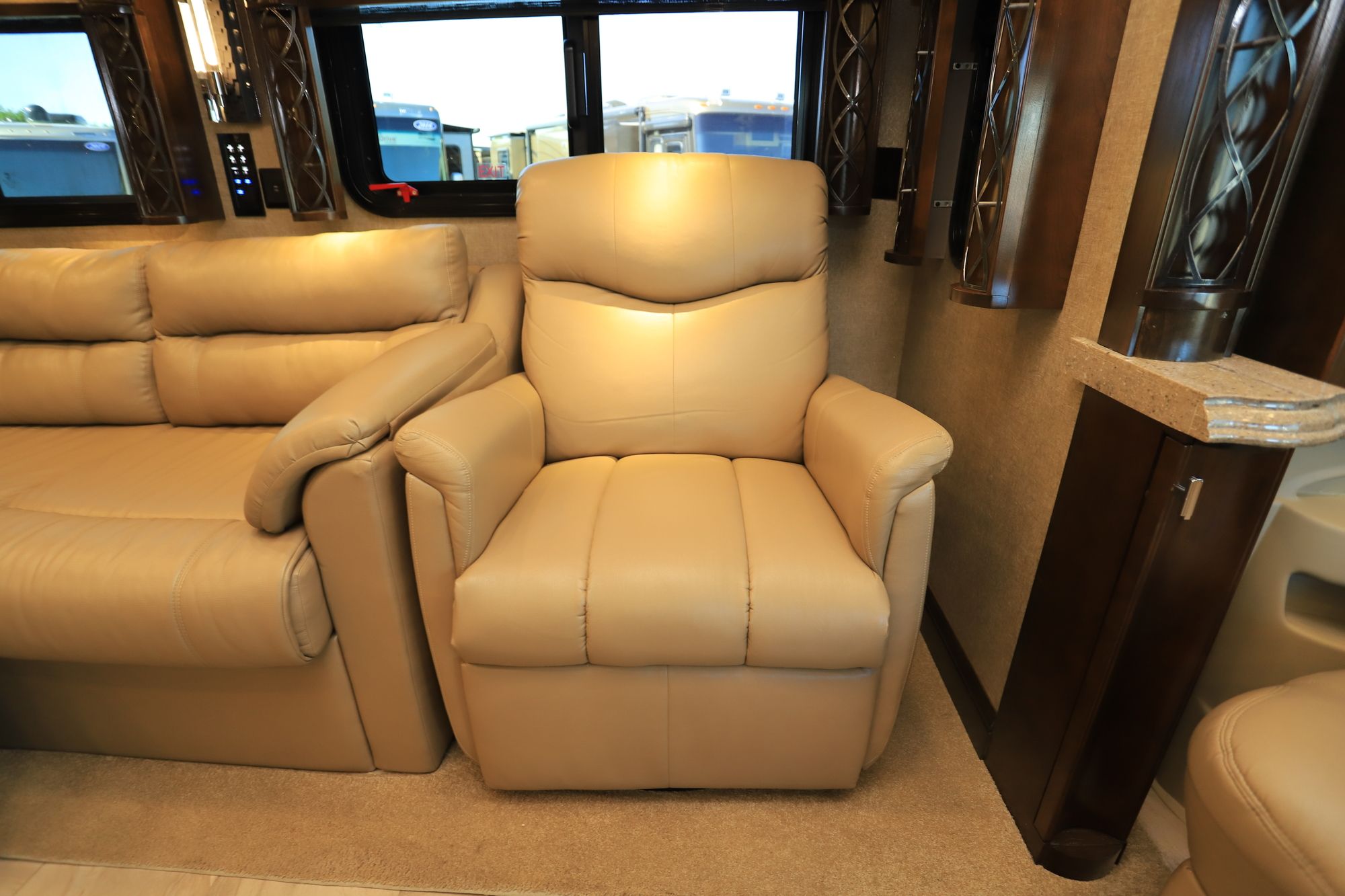 Used 2018 Tiffin Motor Homes Allegro Bus 37AP Class A  For Sale