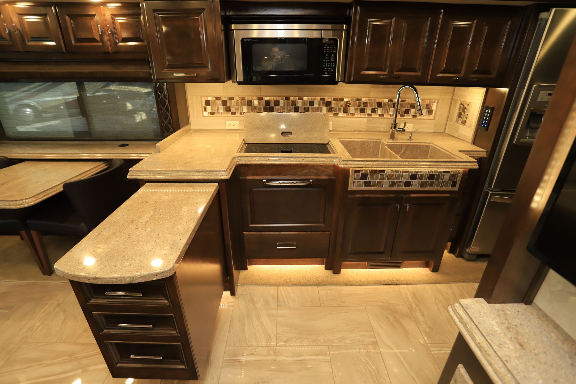 Used 2018 Tiffin Motor Homes Allegro Bus 37AP Class A  For Sale