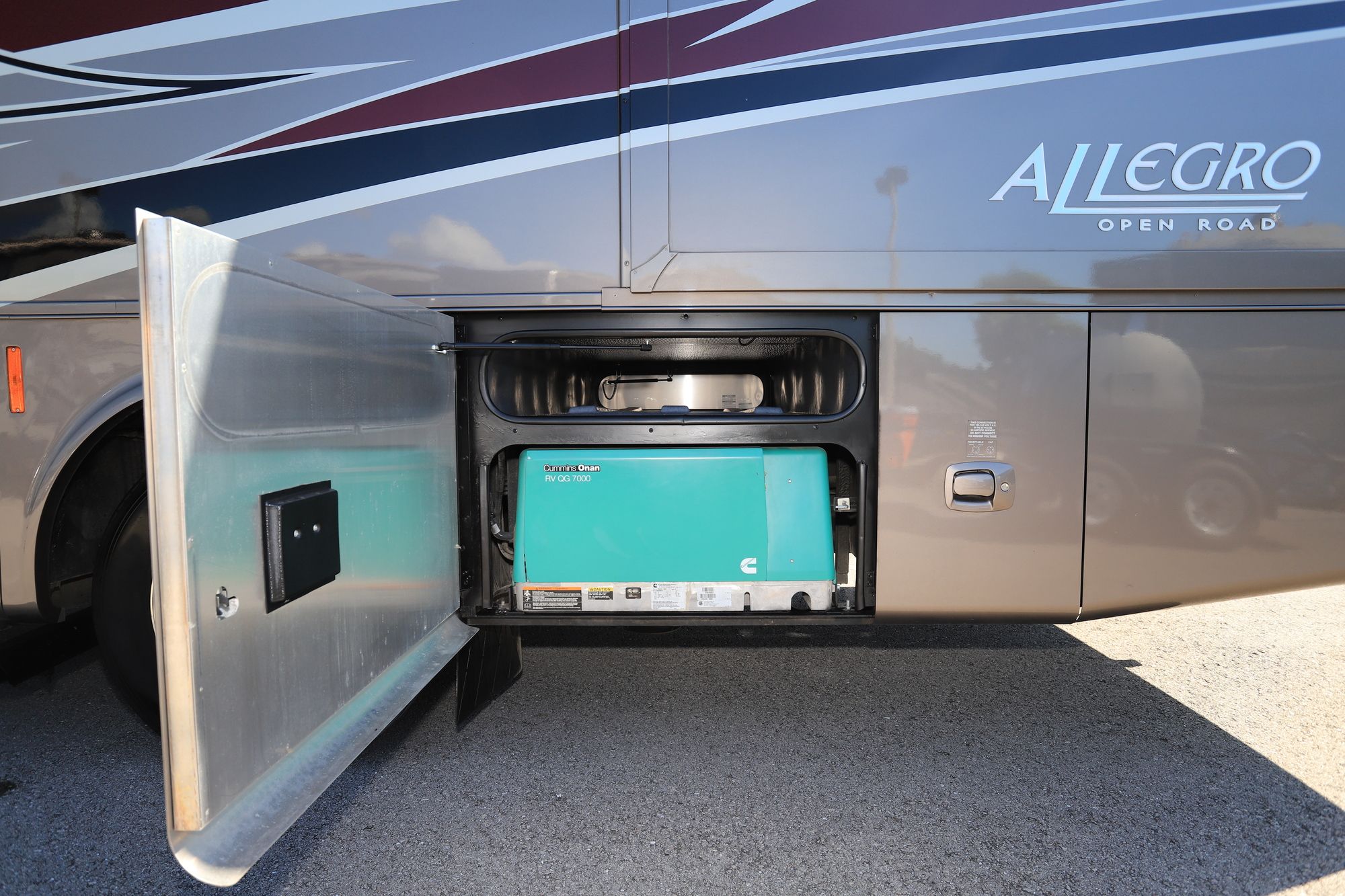 Used 2015 Tiffin Motor Homes Allegro 35QBA Class A  For Sale