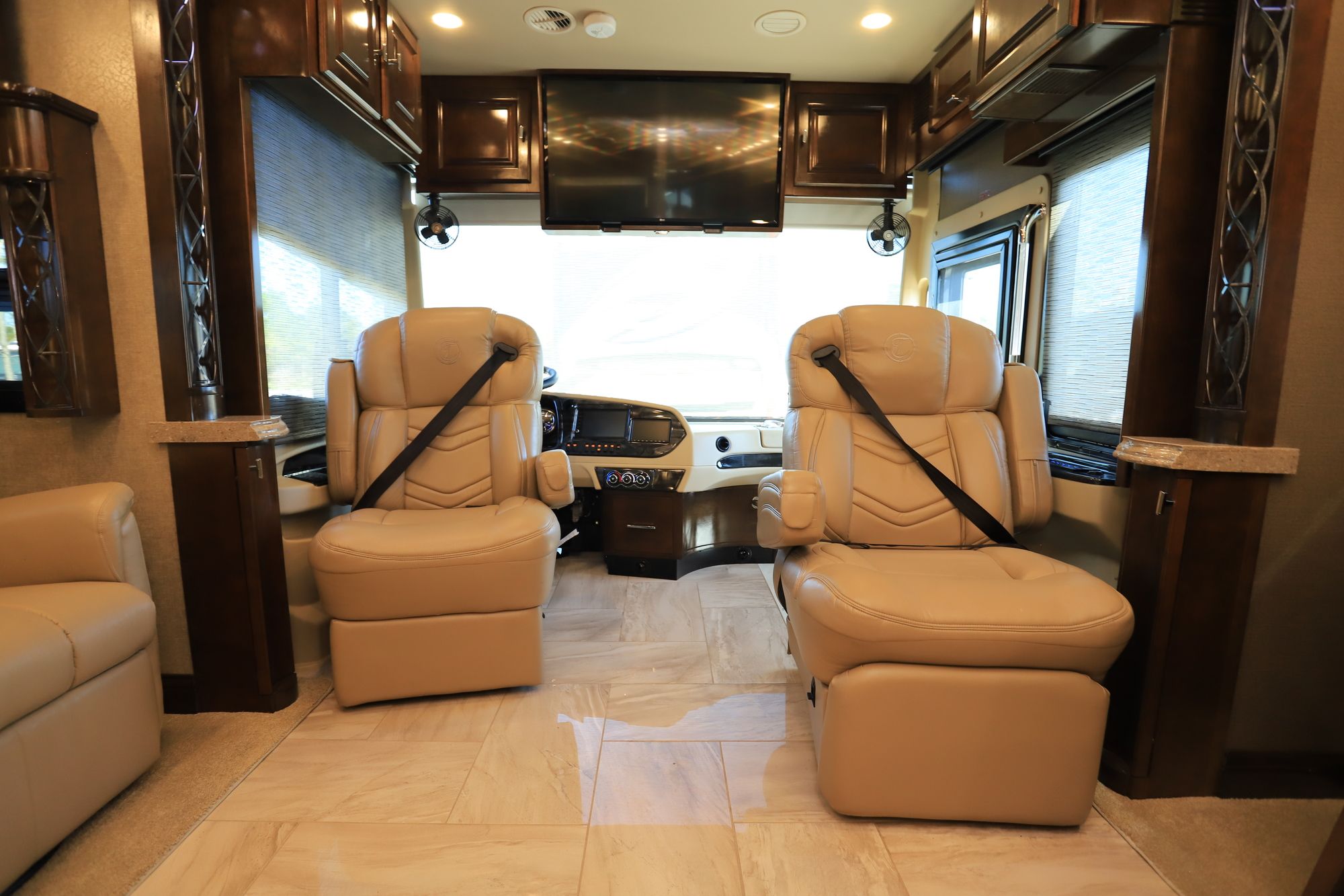 Used 2018 Tiffin Motor Homes Allegro Bus 37AP Class A  For Sale