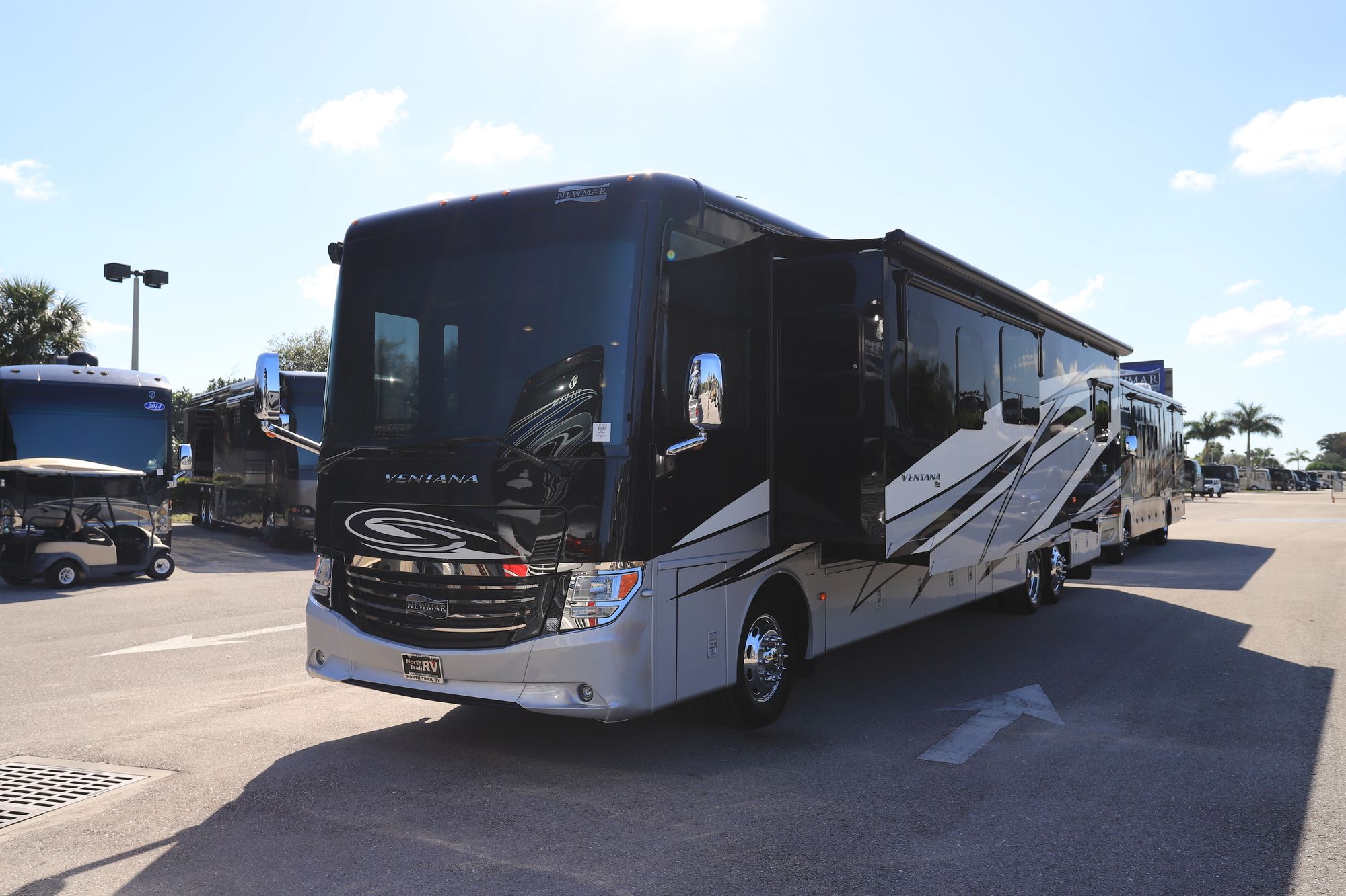 Used 2017 Newmar Ventana 4369 Class A  For Sale