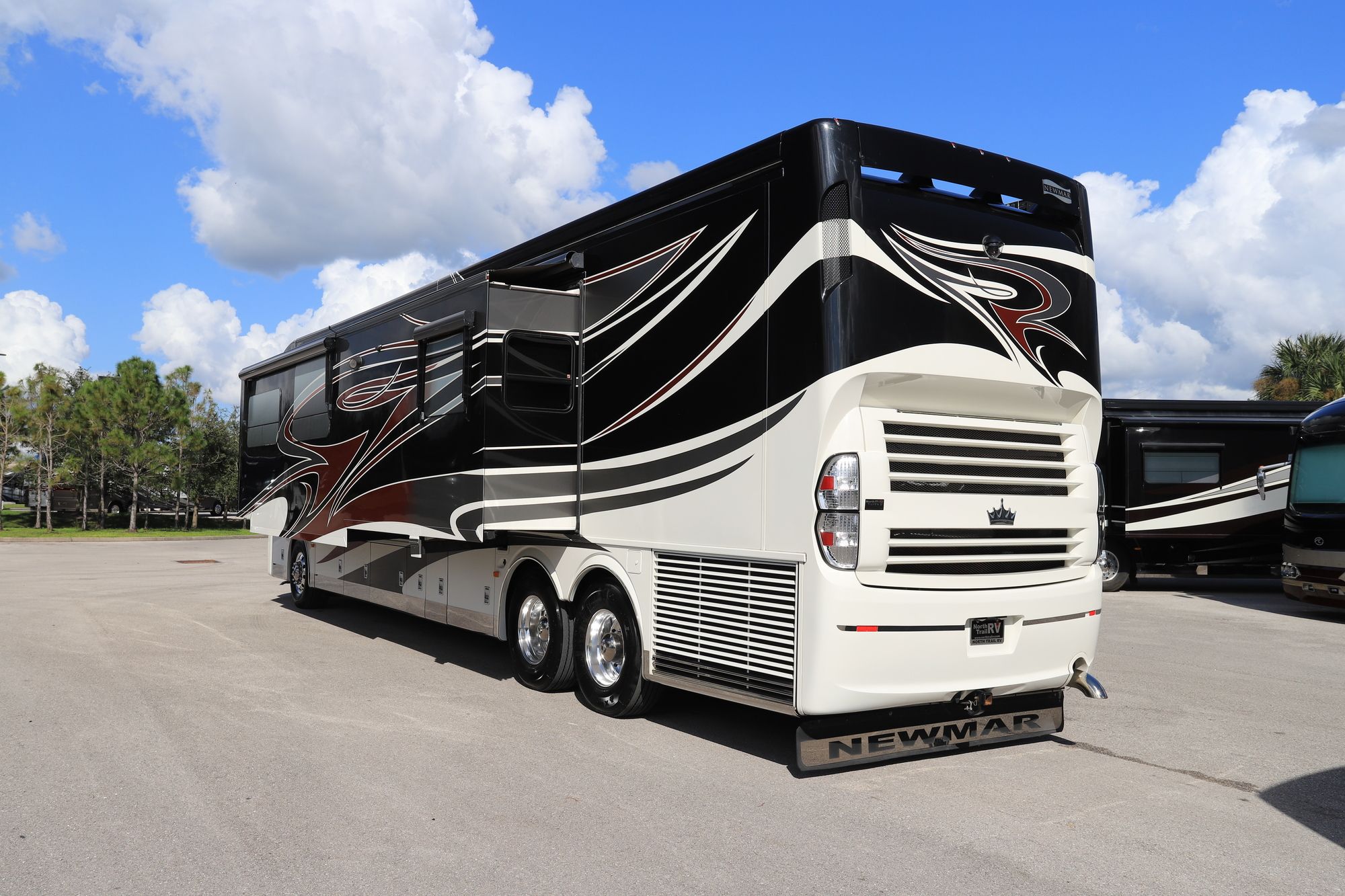 Used 2014 Newmar King Aire 4584 Class A  For Sale