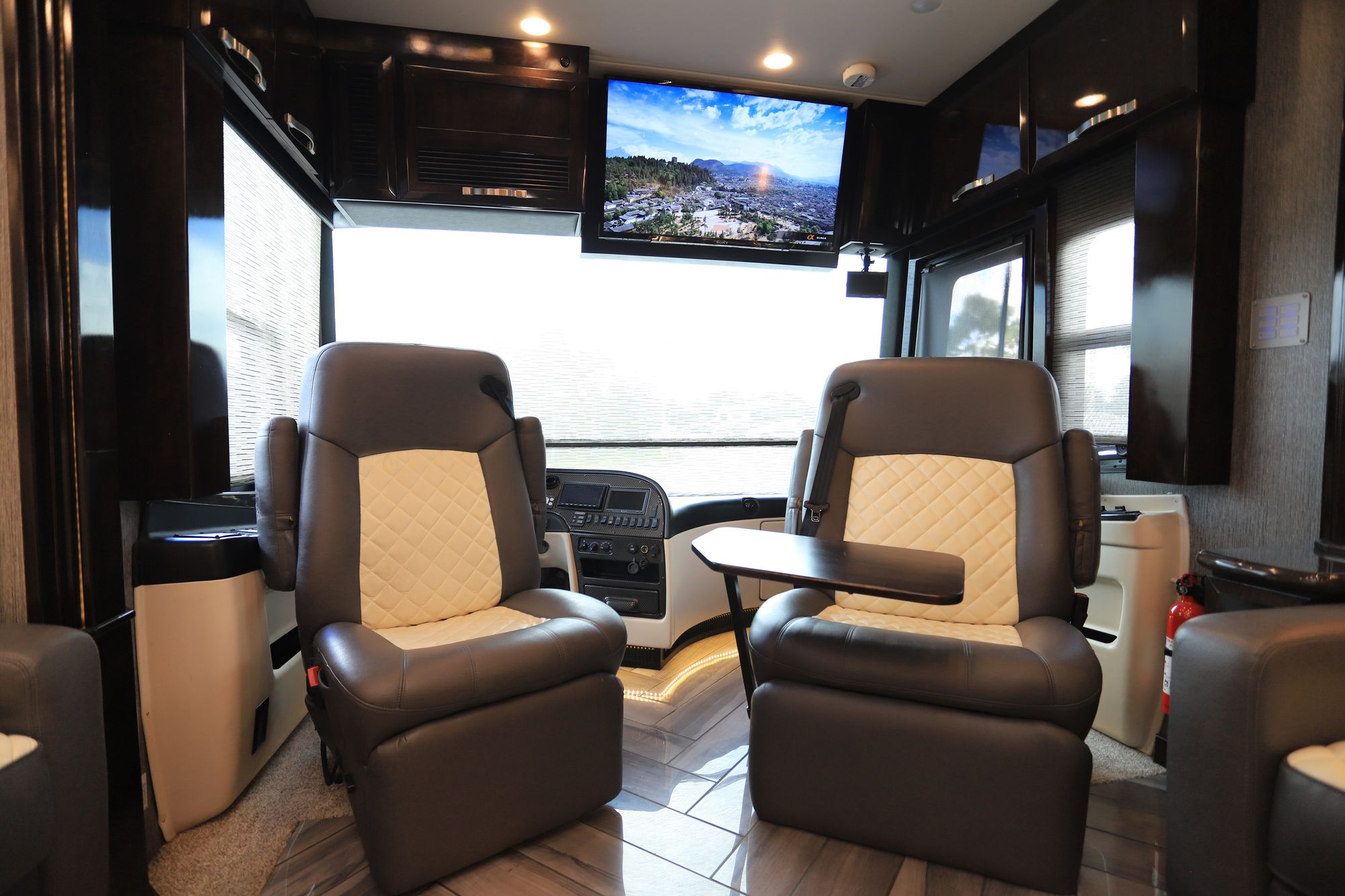 Used 2014 Newmar King Aire 4584 Class A  For Sale