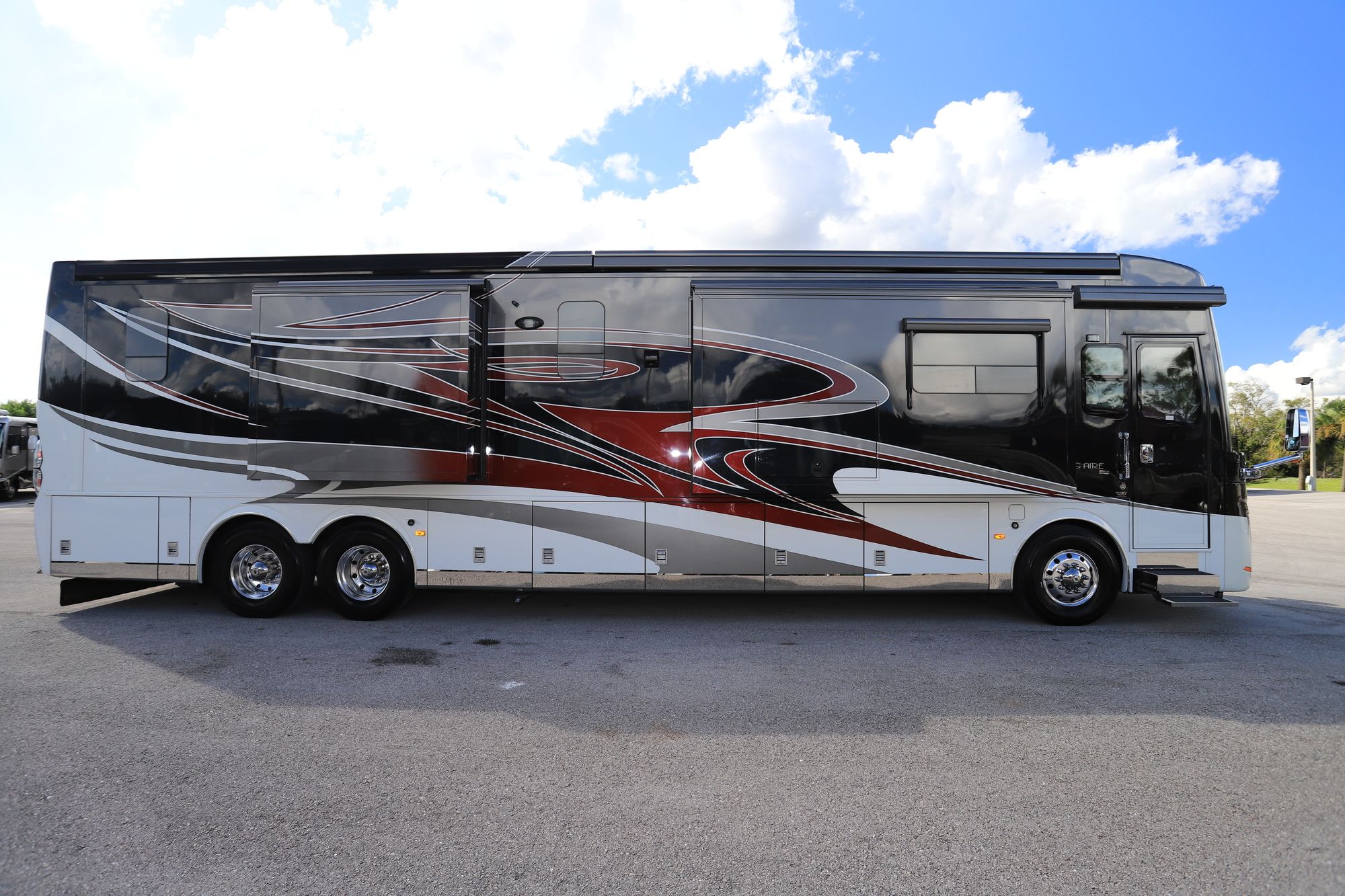 Used 2014 Newmar King Aire 4584 Class A  For Sale