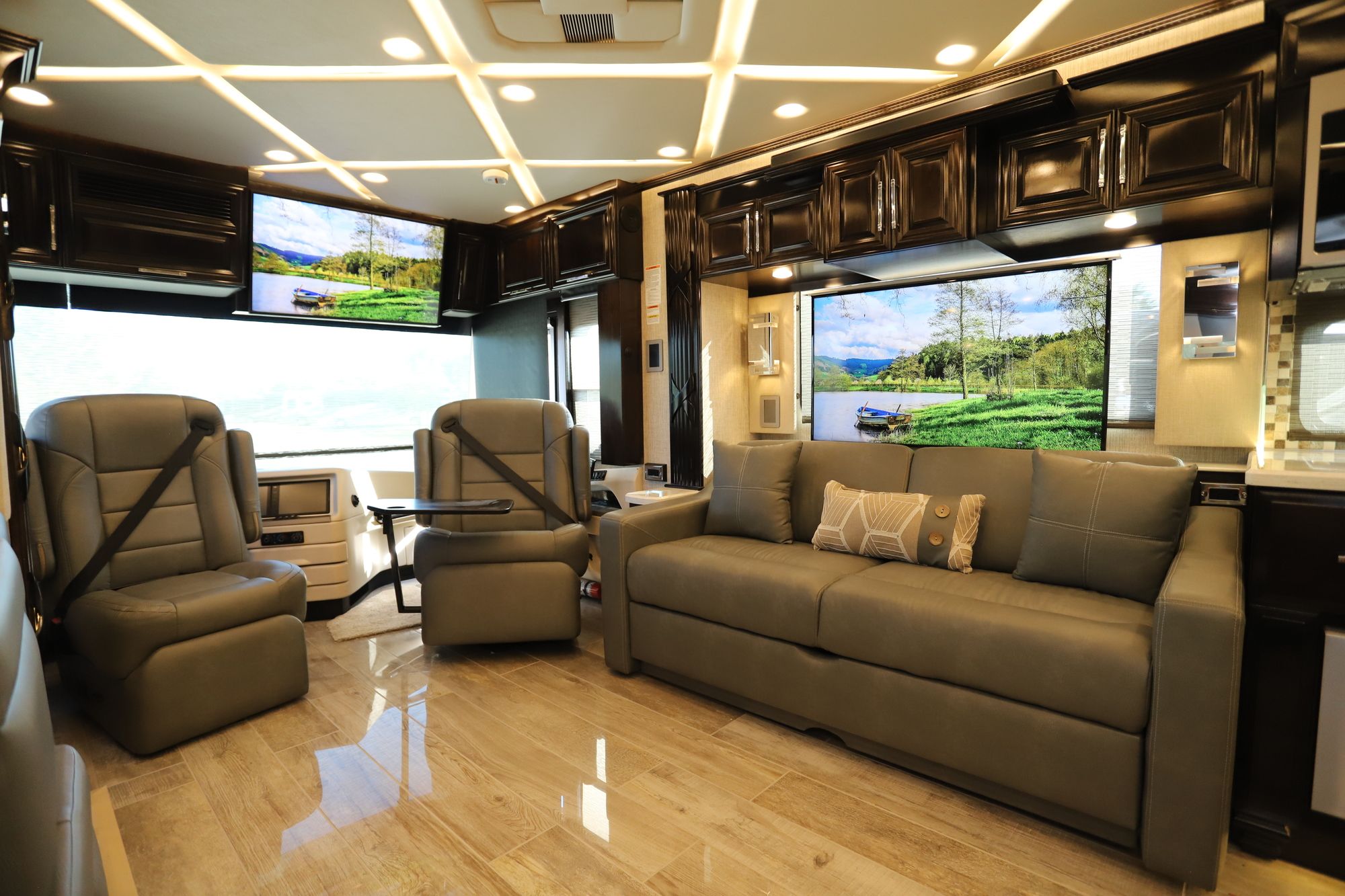 New 2021 Newmar Mountain Aire 4535 Class A  For Sale