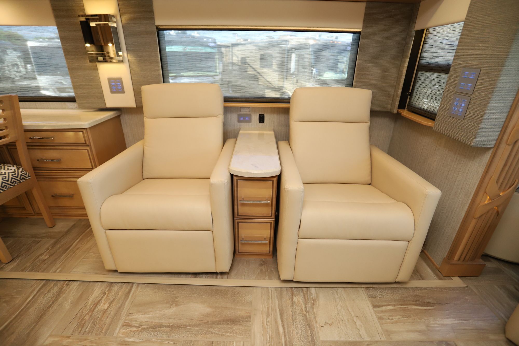 Used 2019 Newmar Mountain Aire 4018 Class A  For Sale