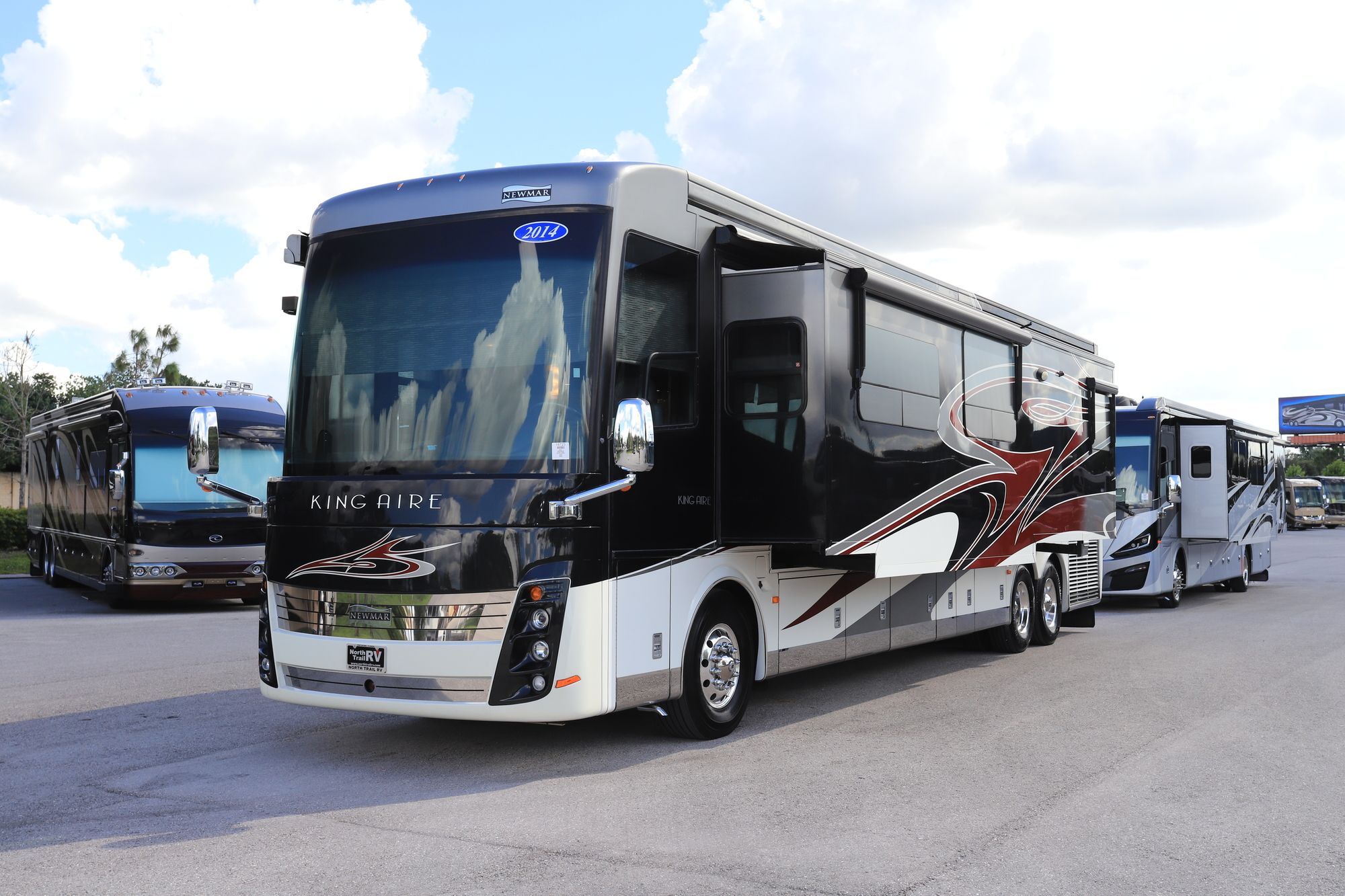 Used 2014 Newmar King Aire 4584 Class A  For Sale